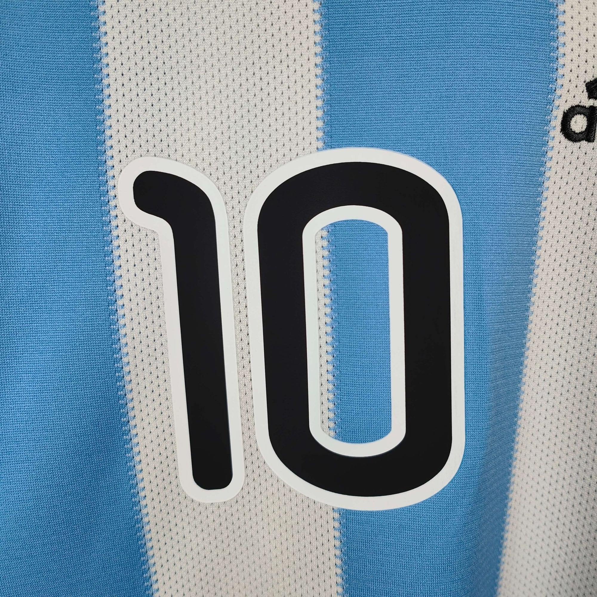 2010 - 11 Argentina Home Shirt Messi 10 - 9/10 - (L) - Eternal Pitch