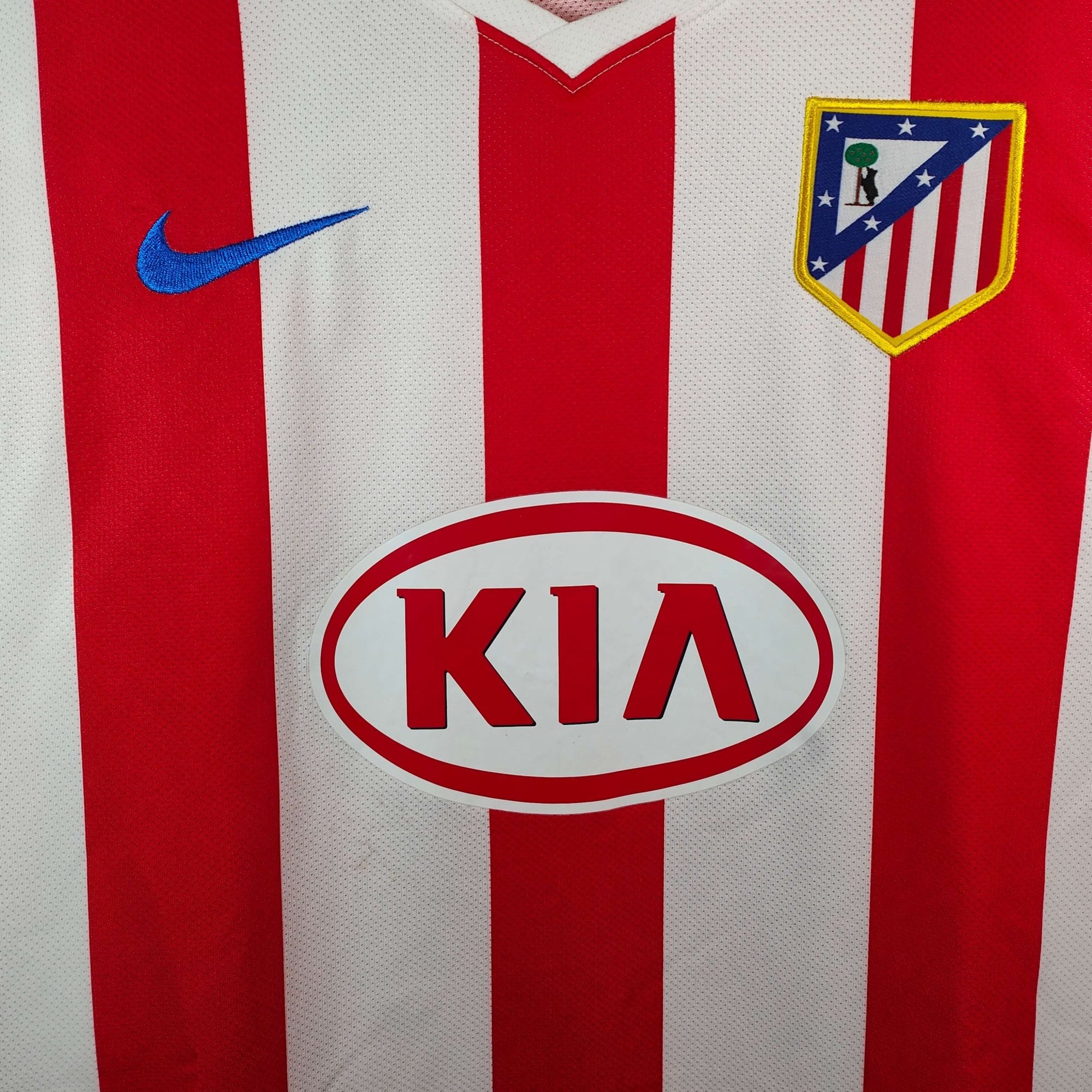 2010 - 11 Atletico Madrid Home Shirt Kun Agüero 10 - 9/10 - (S) - Eternal Pitch