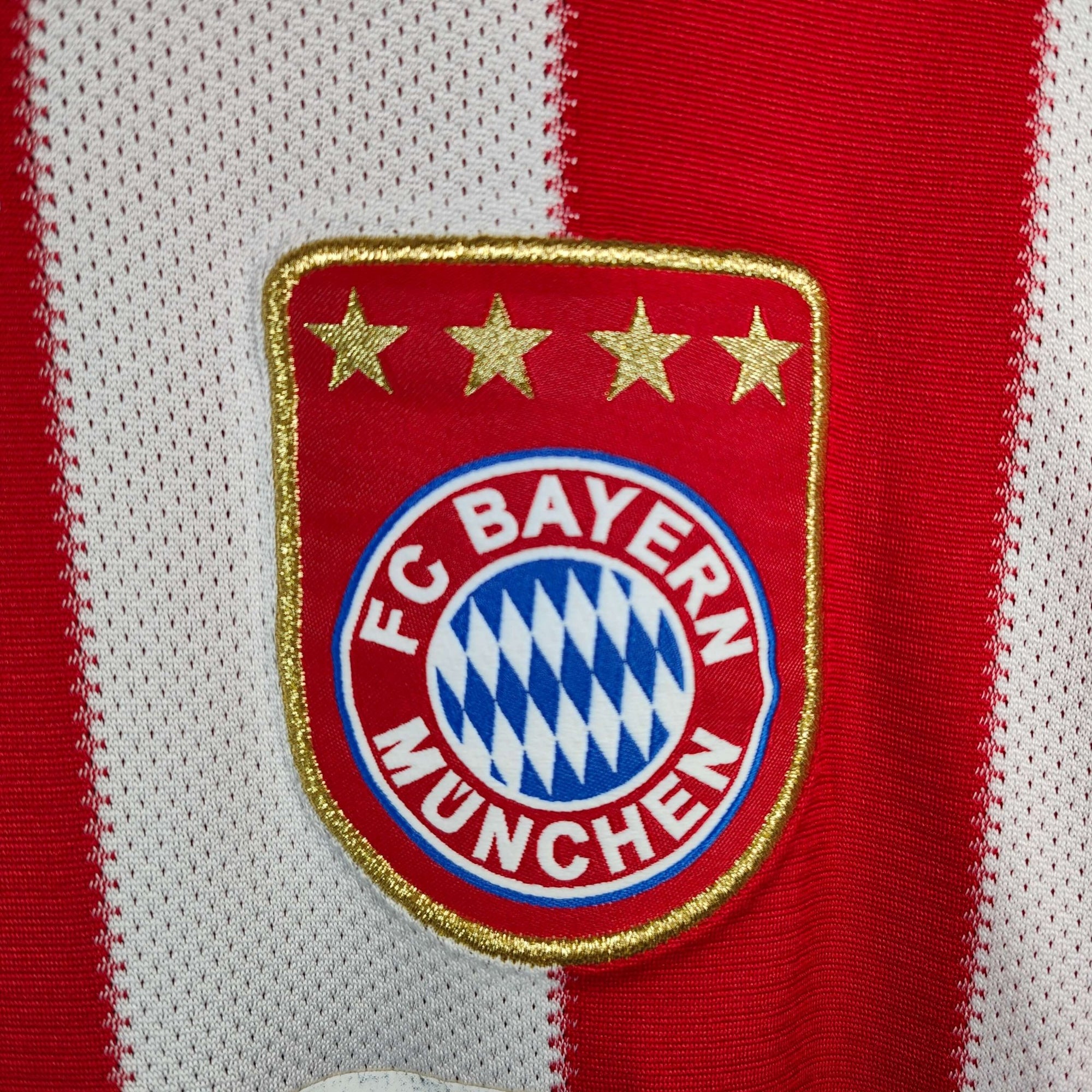 2010 - 11 Bayern Munich Home Shirt Muller 25 - 8/10 - (XL) - Eternal Pitch