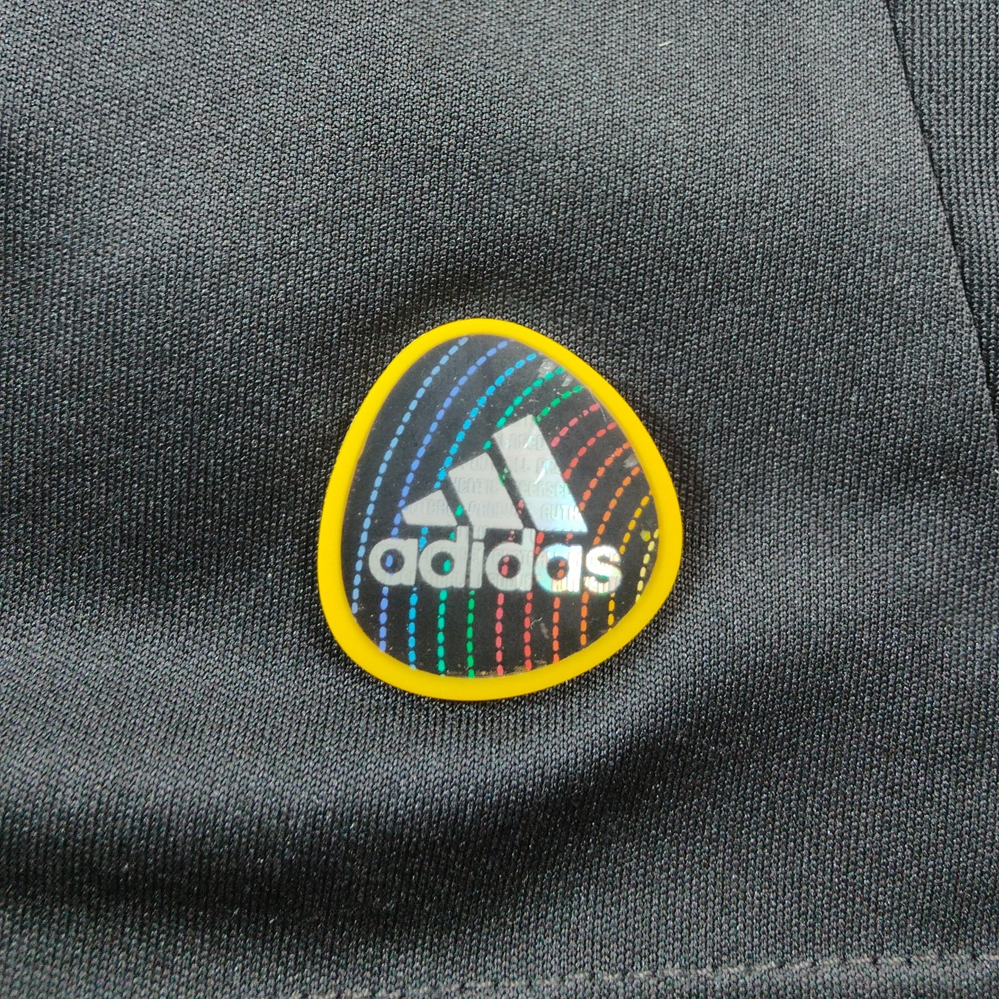 2010 - 11 Chelsea Away LS Shirt Drogba 11 (L) - Eternal Pitch