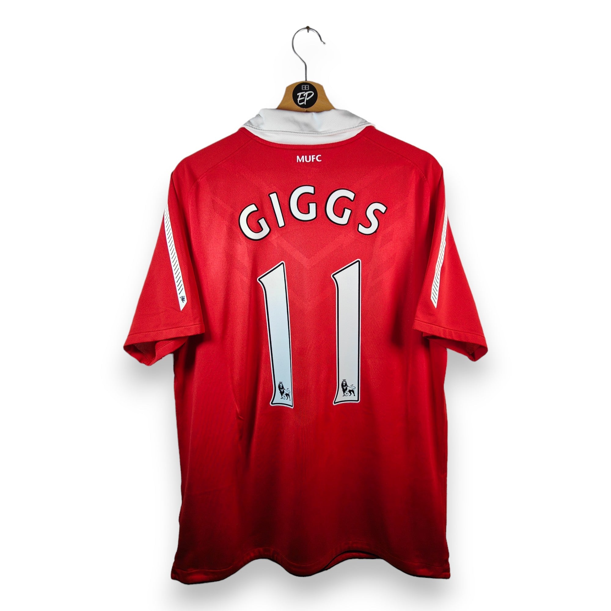 2010 - 11 Manchester United Home Shirt Giggs 11 (L) - Eternal Pitch