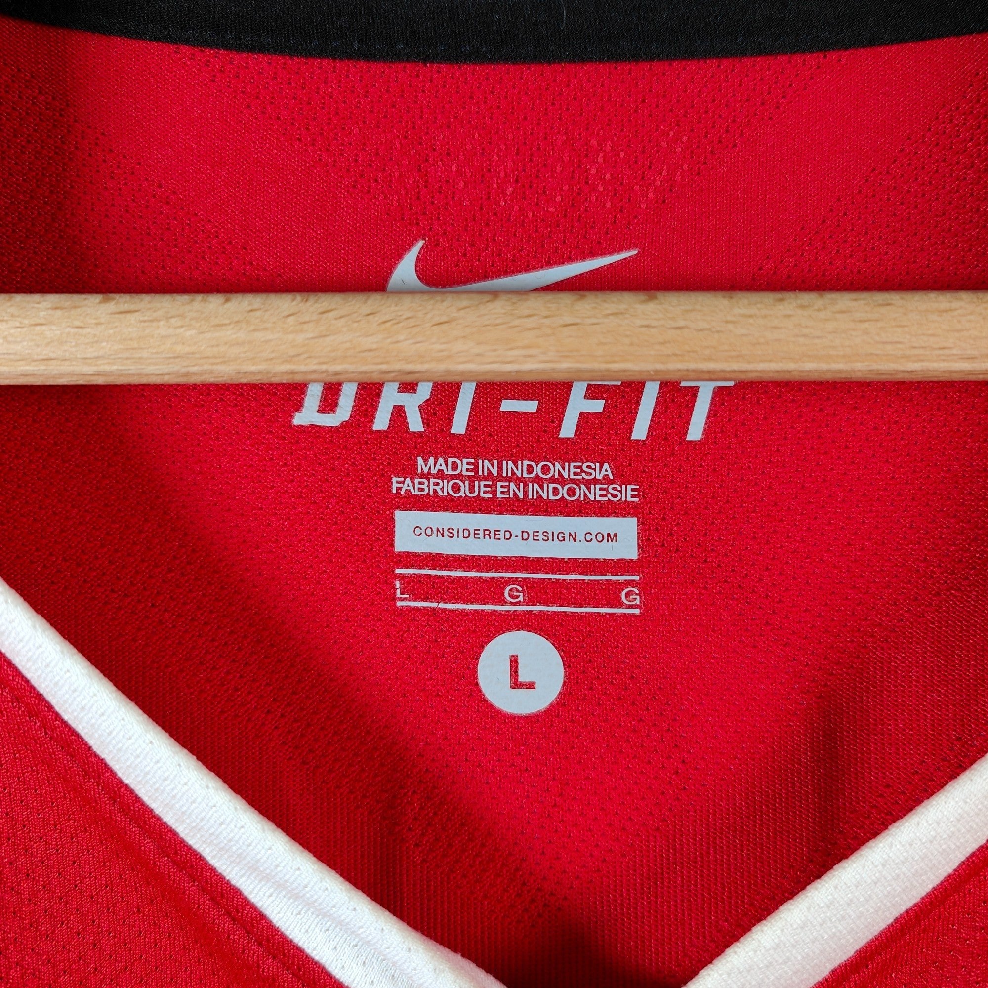 2010 - 11 Manchester United Home Shirt Giggs 11 (L) - Eternal Pitch