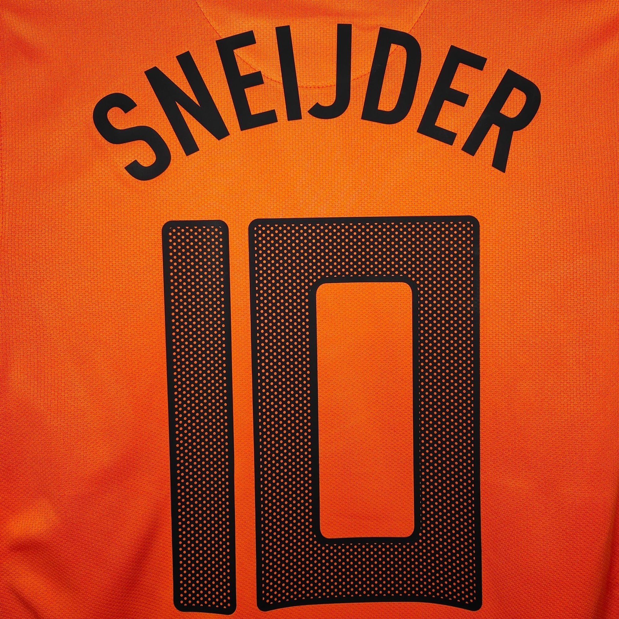 2010 - 11 Netherlands Home Shirt Sneijder 10 - 9/10 - (S) - Eternal Pitch