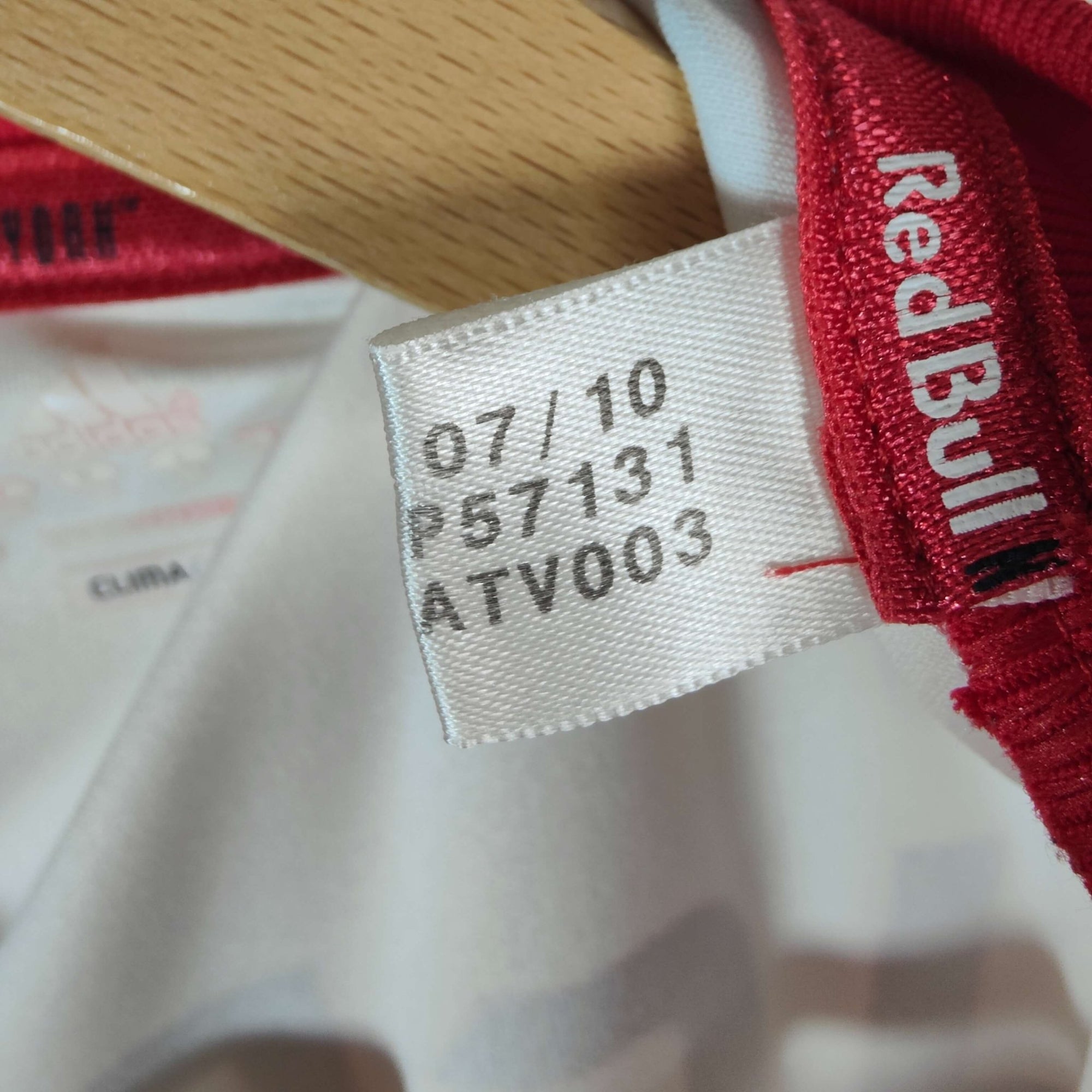 2010 - 11 New York Red Bulls Home Shirt Henry 14 - 8.5/10 - (M) - Eternal Pitch