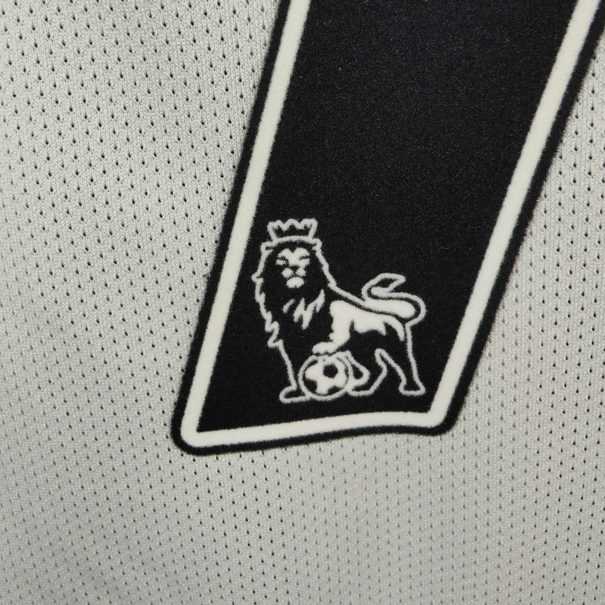 2010 - 11 Newcastle Home Shirt Ben Arfa 37 - 9.5/10 - (L) - Eternal Pitch