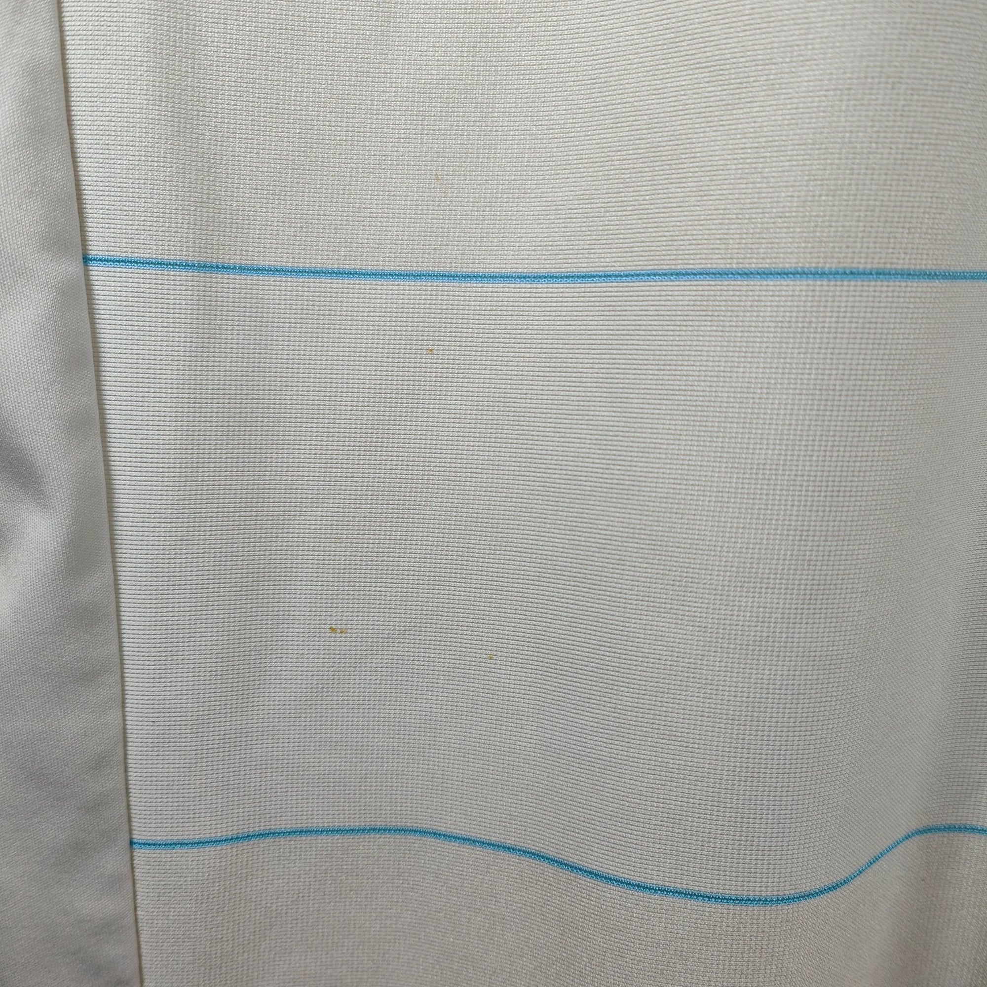 2010 - 11 Olympique Marseille Home Shirt (XL) - Eternal Pitch