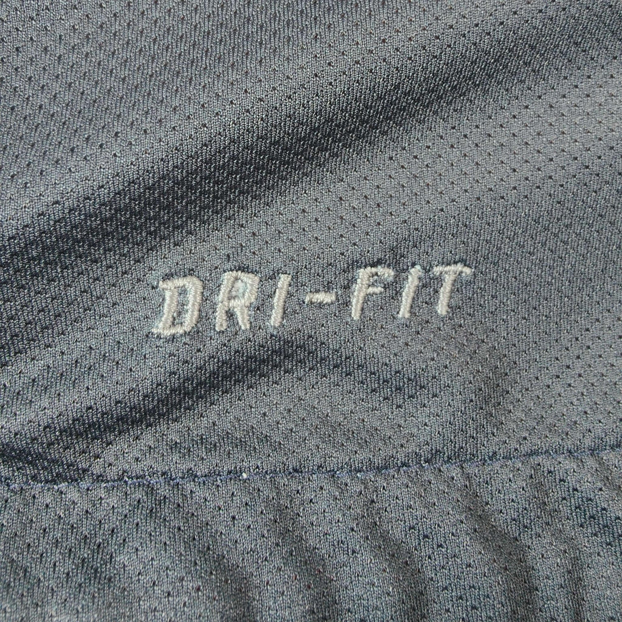 2010 - 11 PSG Away Shirt Giuly 7 - 9/10 - (XL) - Eternal Pitch