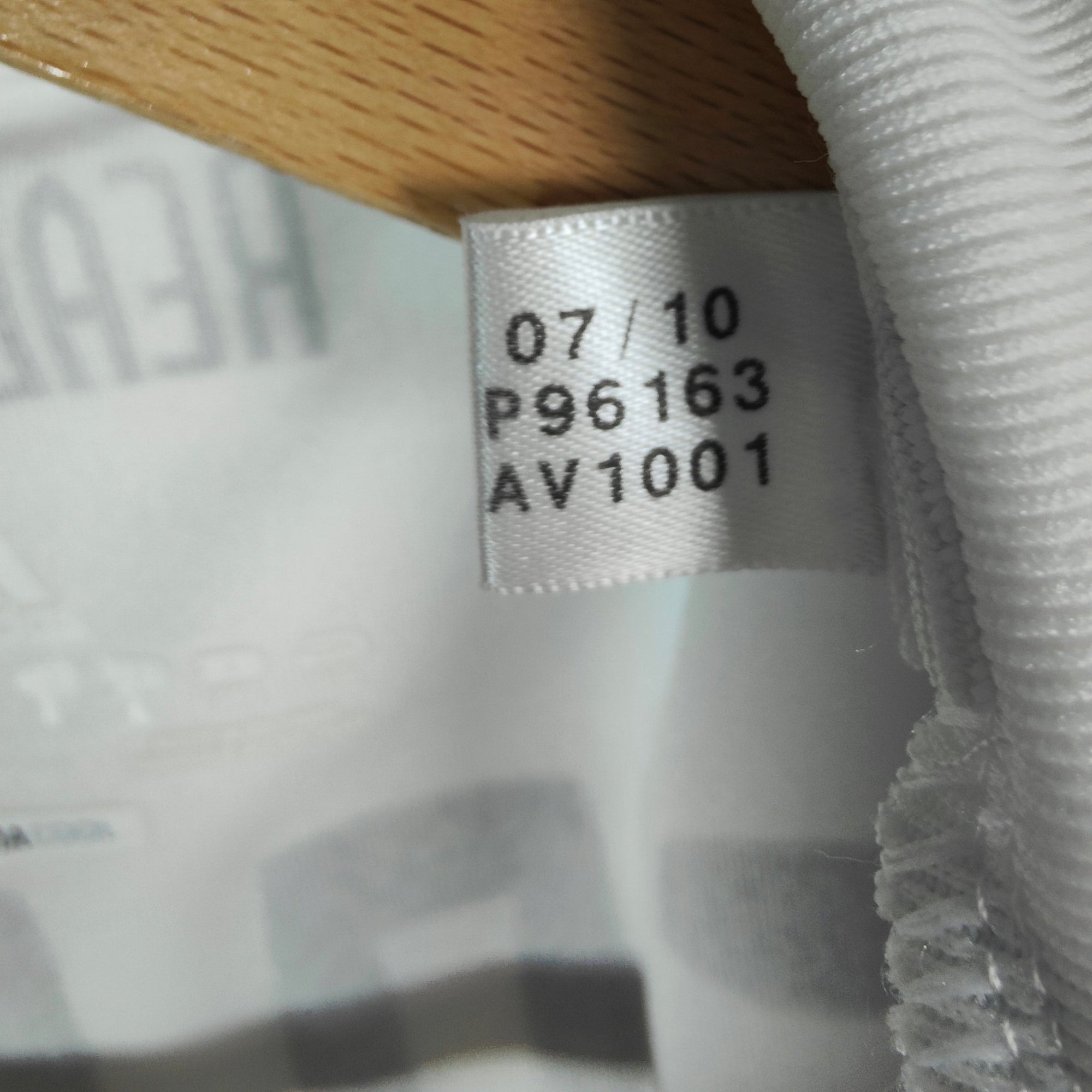 2010 - 11 Real Madrid Home Shirt Sergio Ramos 4 - 9.5/10 - (L) - Eternal Pitch