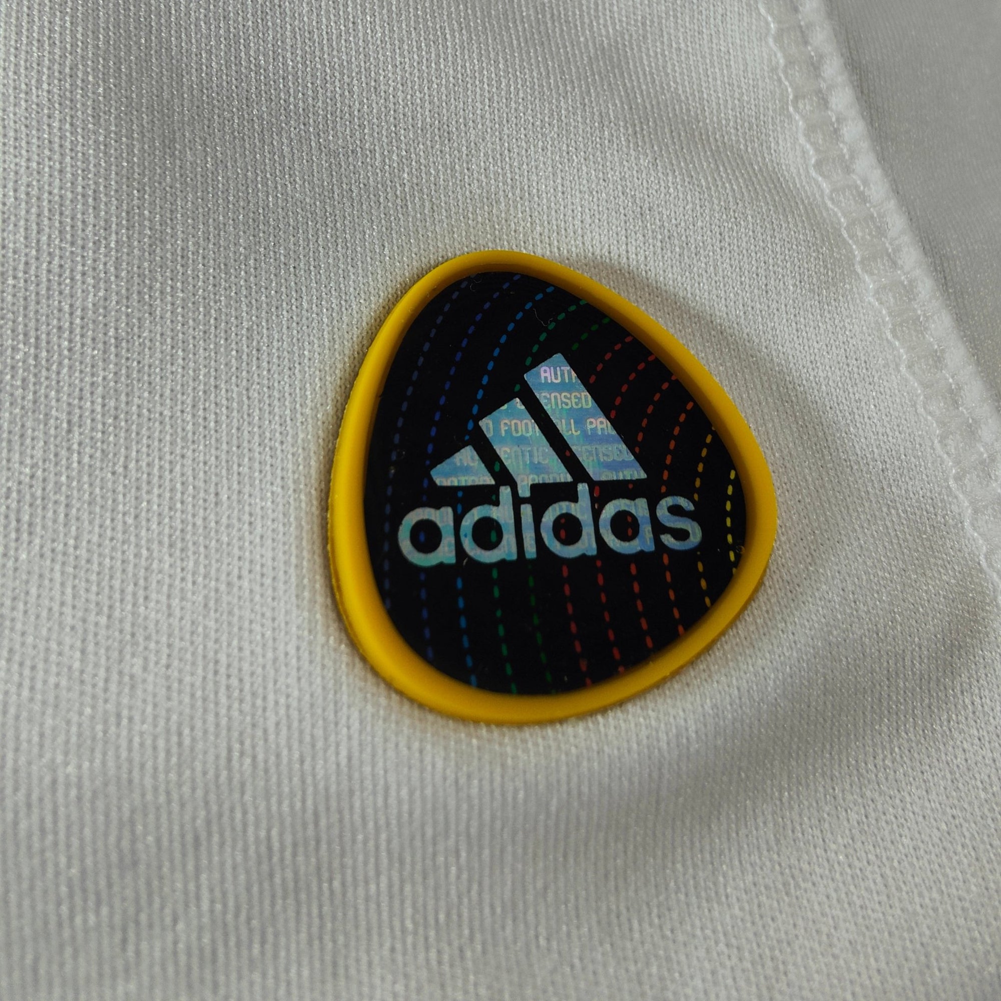 2010 - 11 Real Madrid Home Shirt Sergio Ramos 4 - 9.5/10 - (L) - Eternal Pitch