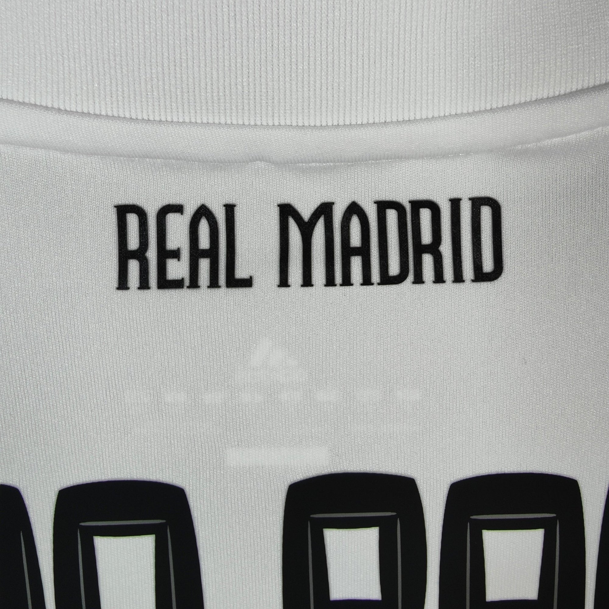 2010 - 11 Real Madrid Home Shirt Sergio Ramos 4 - 9.5/10 - (L) - Eternal Pitch