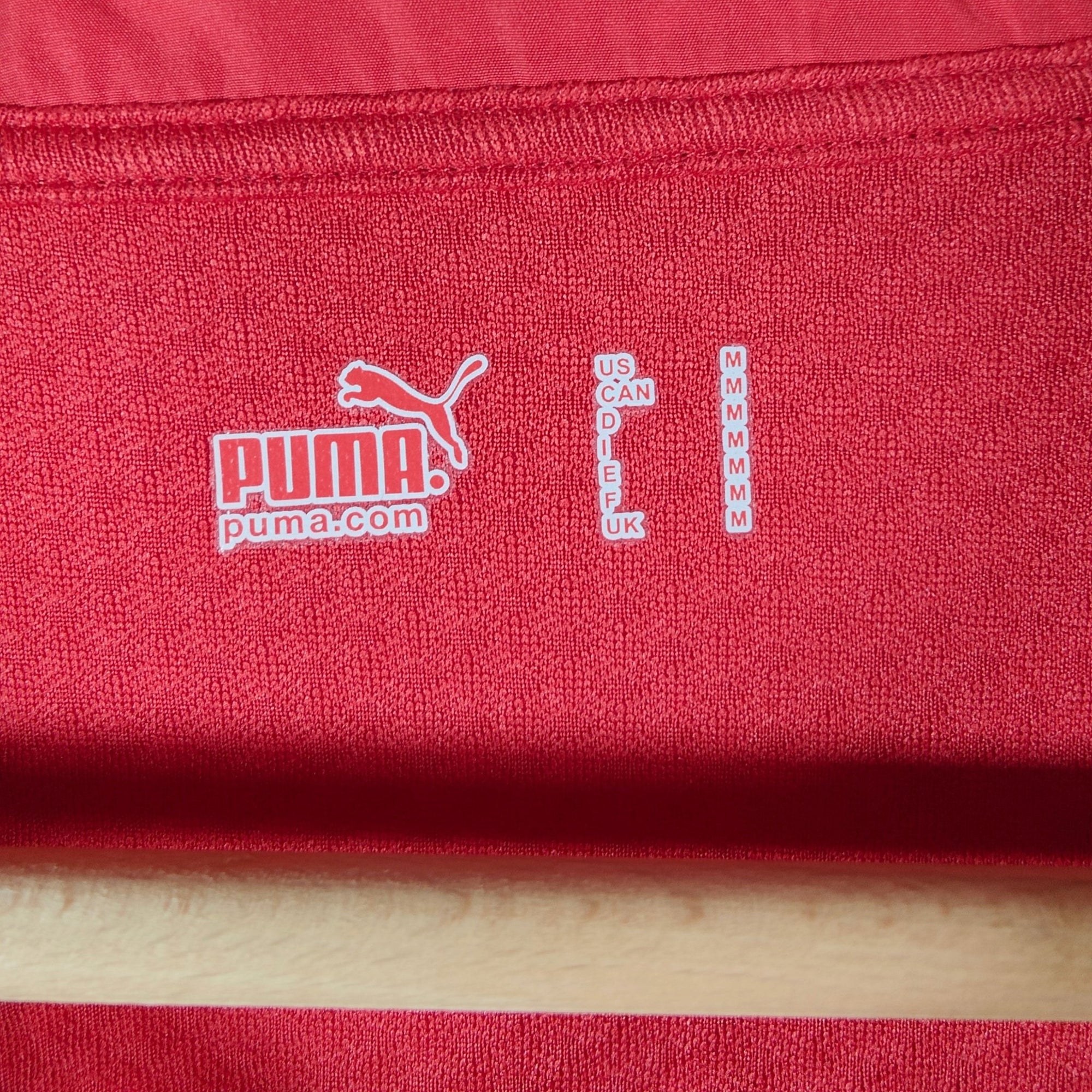 2010 - 11 Switzerland Home Shirt Frei 9 - BNWT - 9.5 - (M) - Eternal Pitch