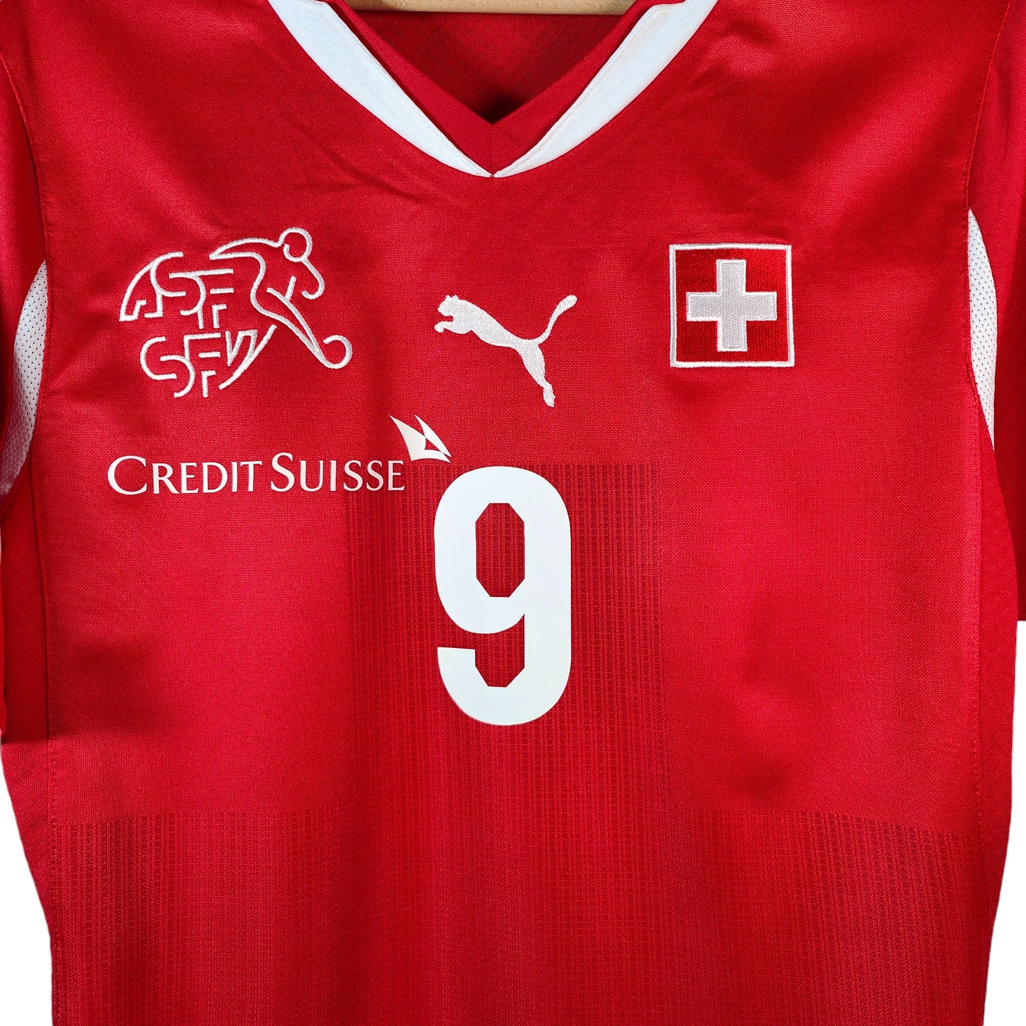 2010 - 11 Switzerland Home Shirt Frei 9 (S) - Eternal Pitch