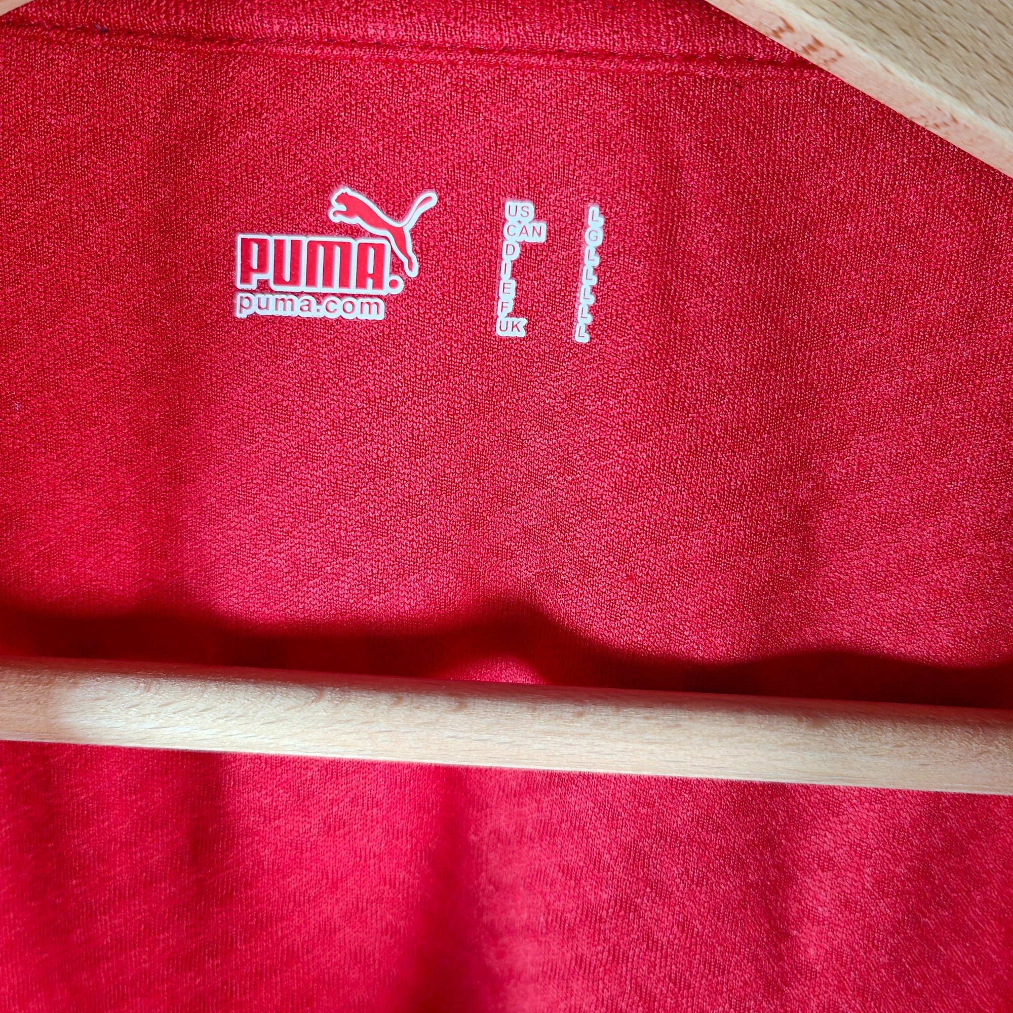 2010 - 11 Switzerland Home Shirt Nkufo 10 (L) - Eternal Pitch