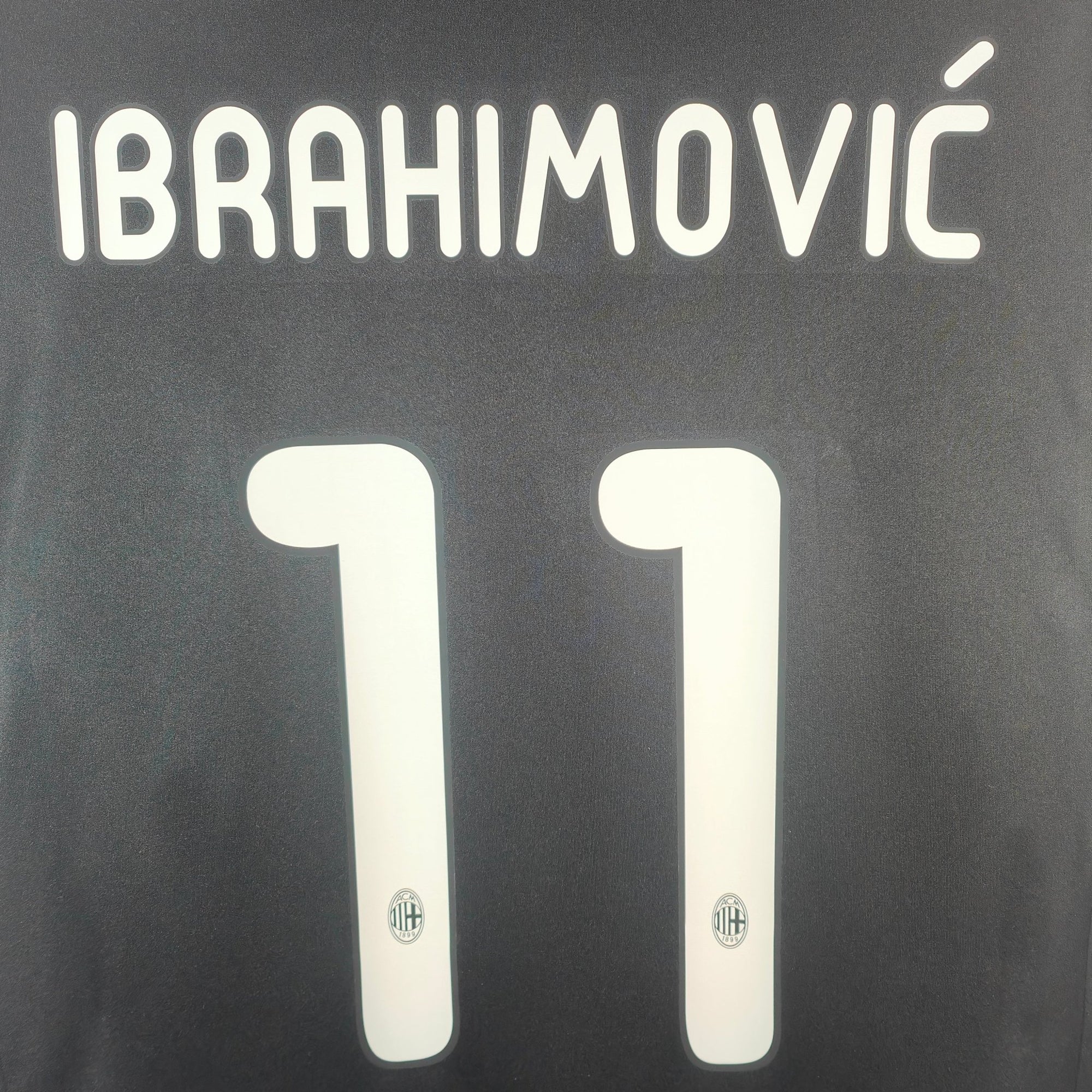 2011 - 12 AC Milan Third Shirt Ibrahimovic 11 - 9.5/10 - (L) - Eternal Pitch