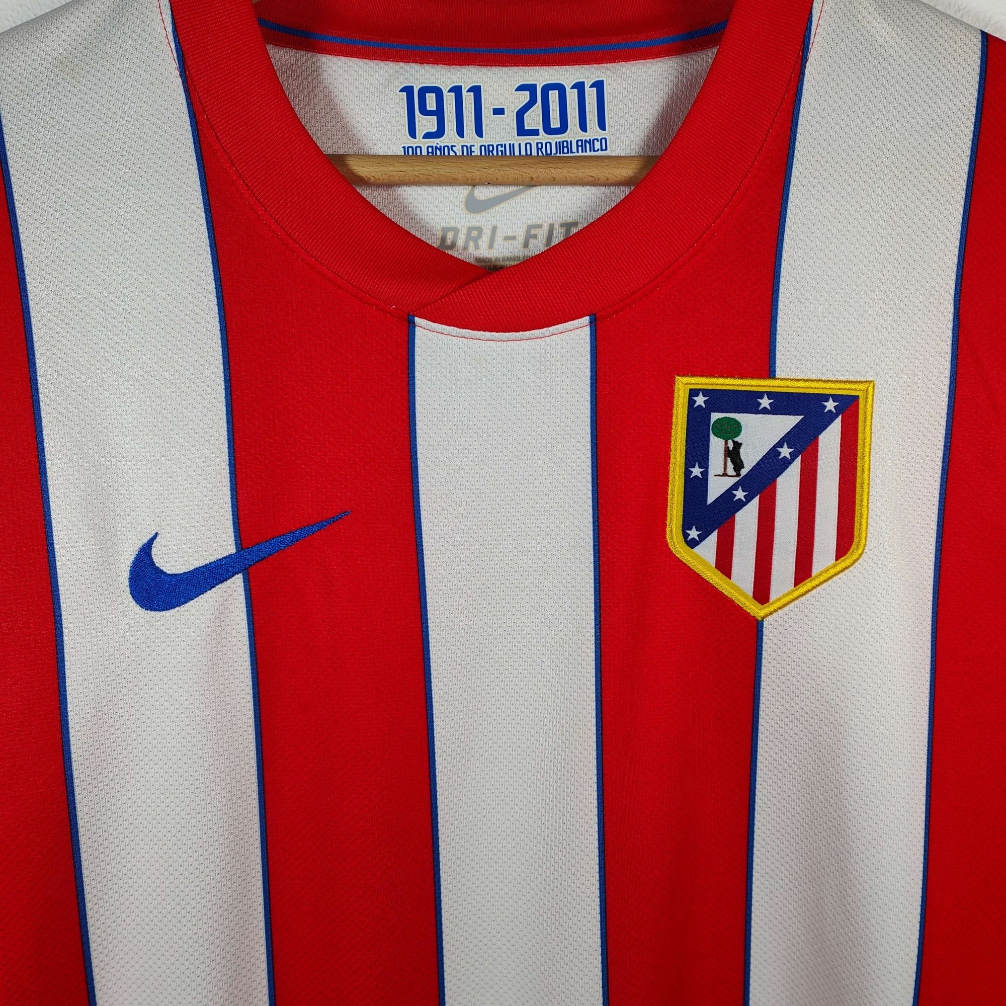 2011 - 12 Atletico Madrid Home Shirt Falcao 9 - 8.5/10 - (M) - Eternal Pitch