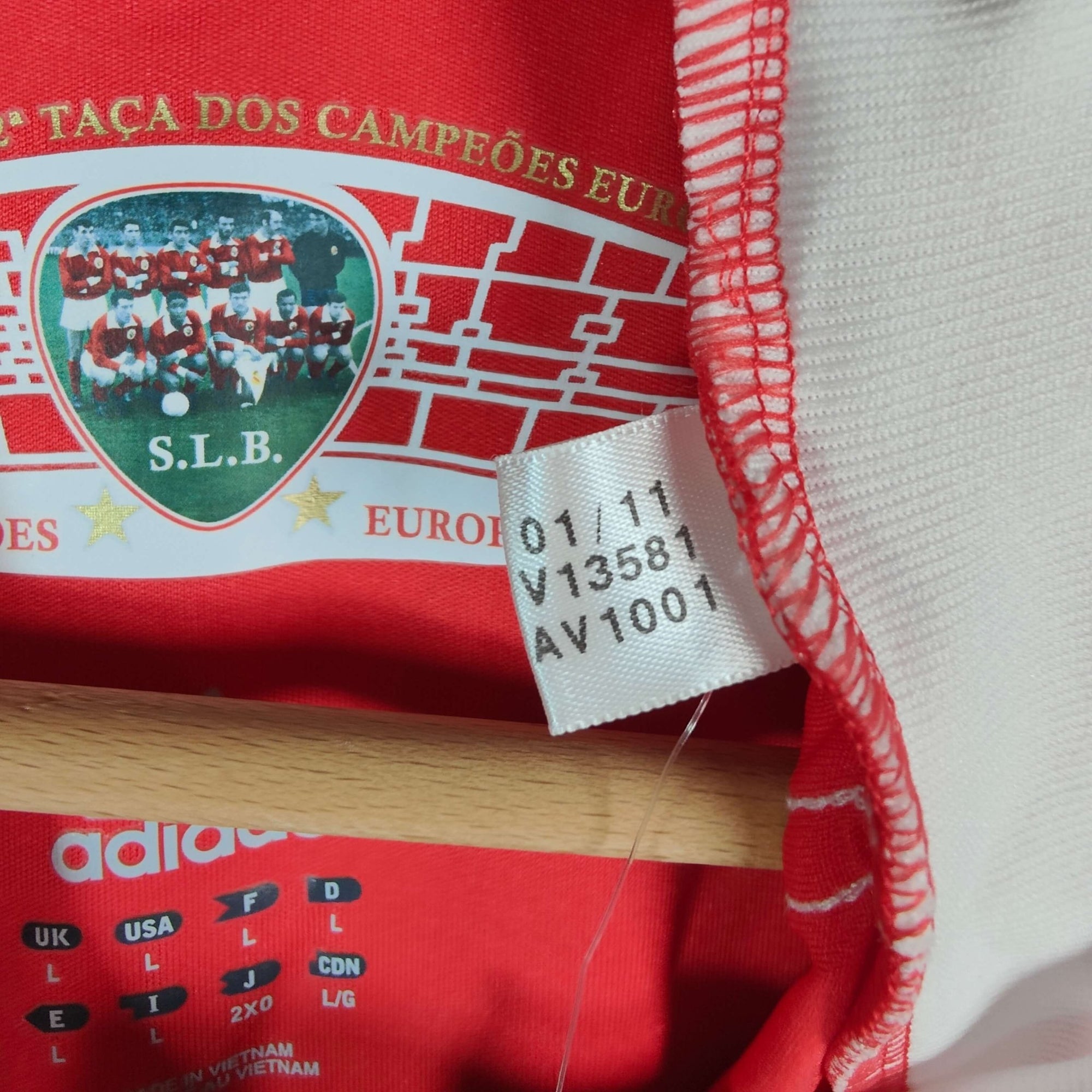 2011 - 12 Benfica Home Shirt - BNWT 10/10 - (L) - Eternal Pitch