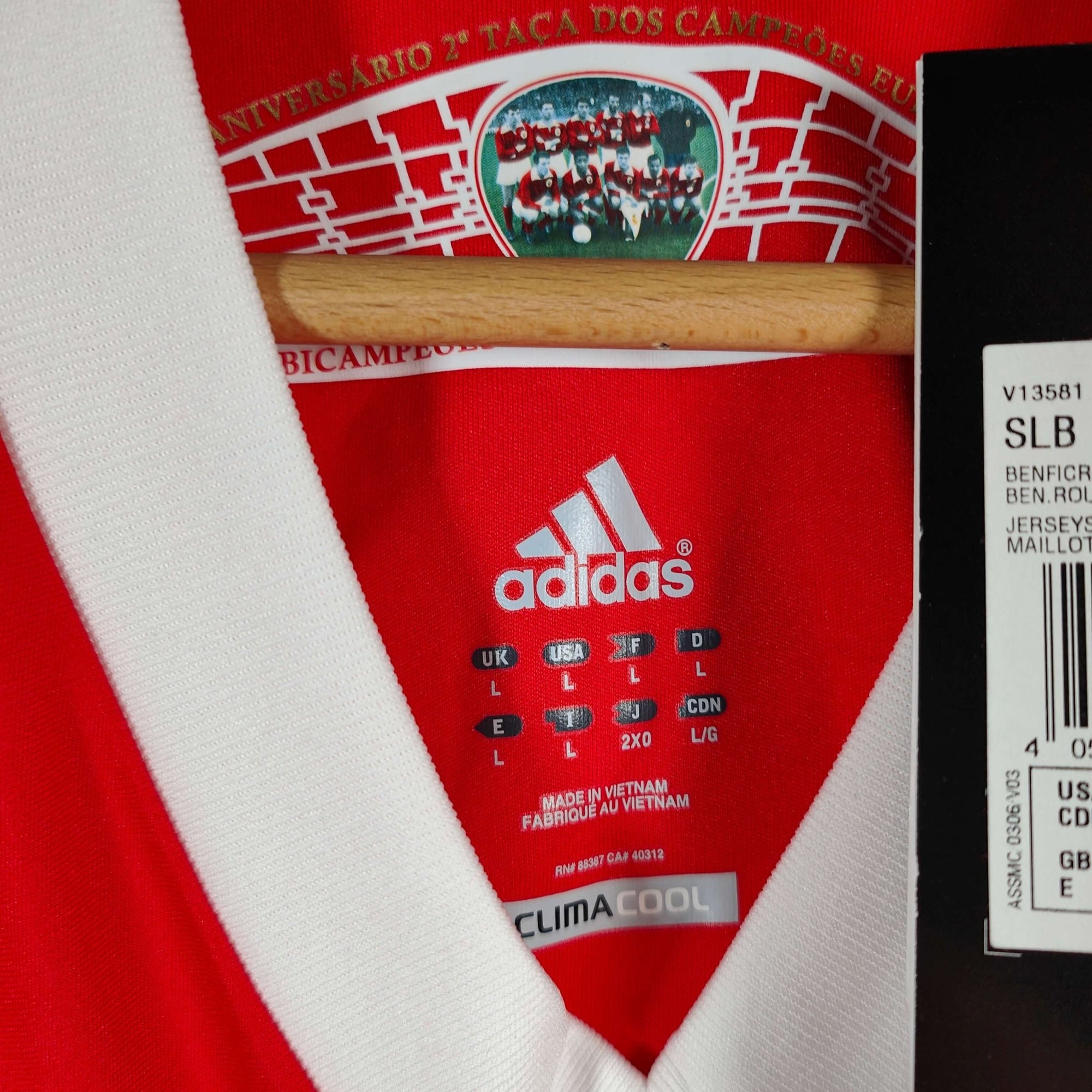 2011 - 12 Benfica Home Shirt - BNWT 10/10 - (L) - Eternal Pitch