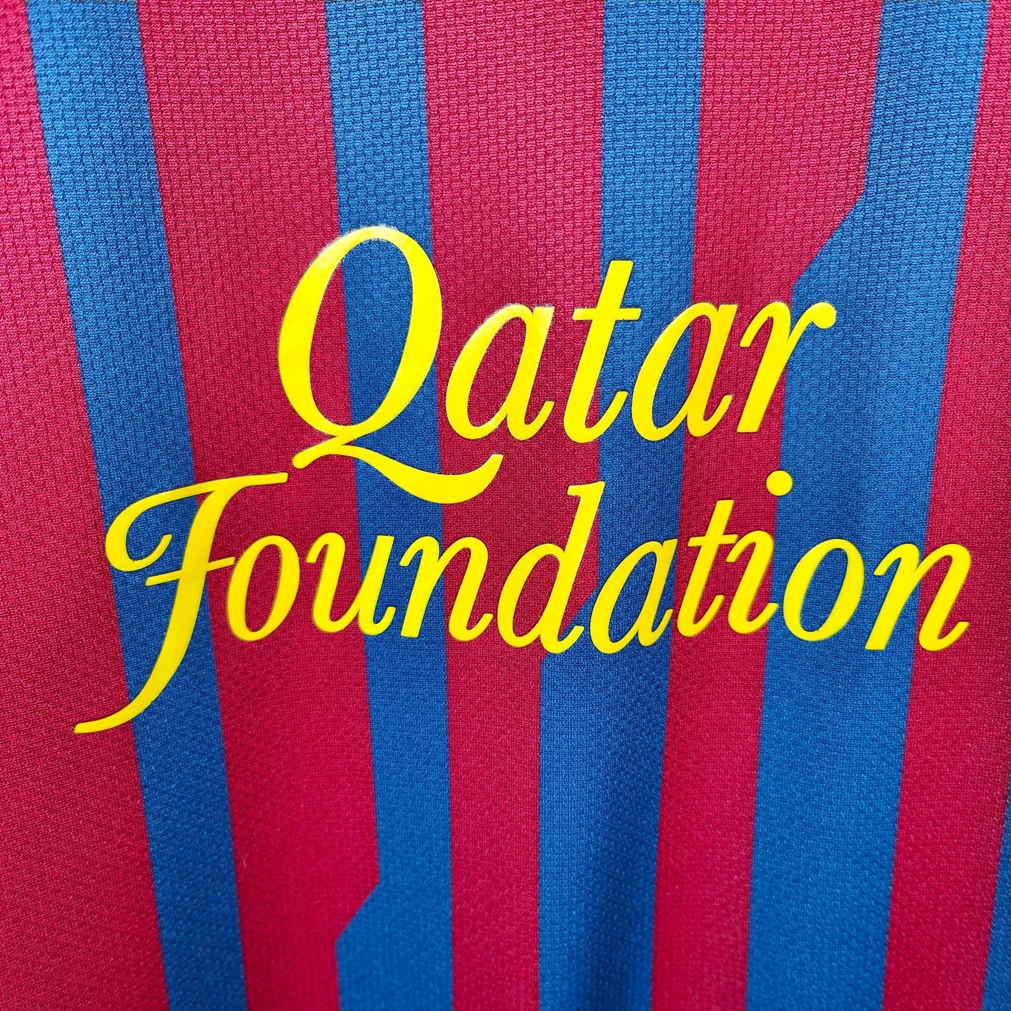 2011 - 12 FC Barcelona Home Shirt Iniesta 8 - 8.5/10 - (L) - Eternal Pitch