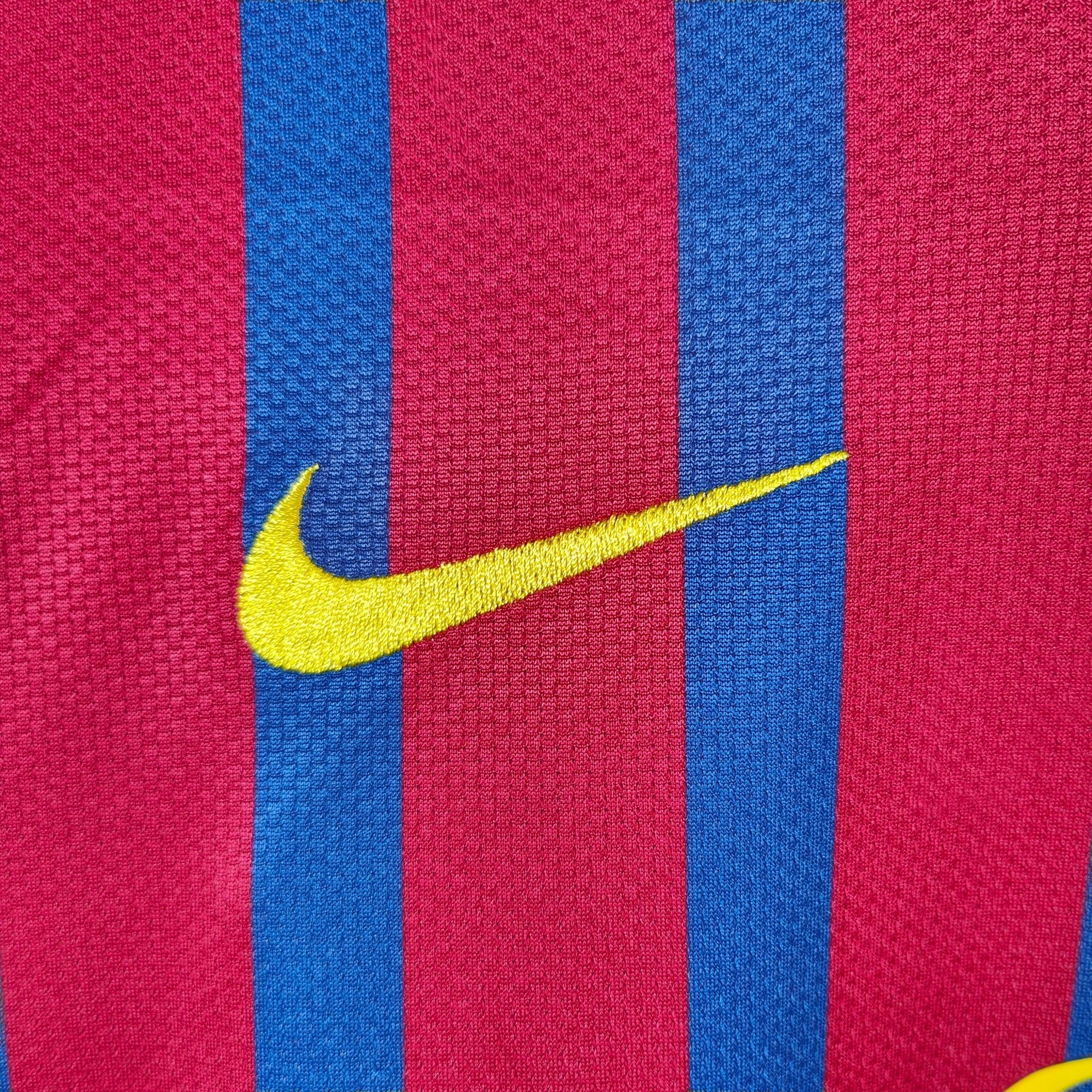 2011 - 12 FC Barcelona Home Shirt Iniesta 8 - 8.5/10 - (L) - Eternal Pitch