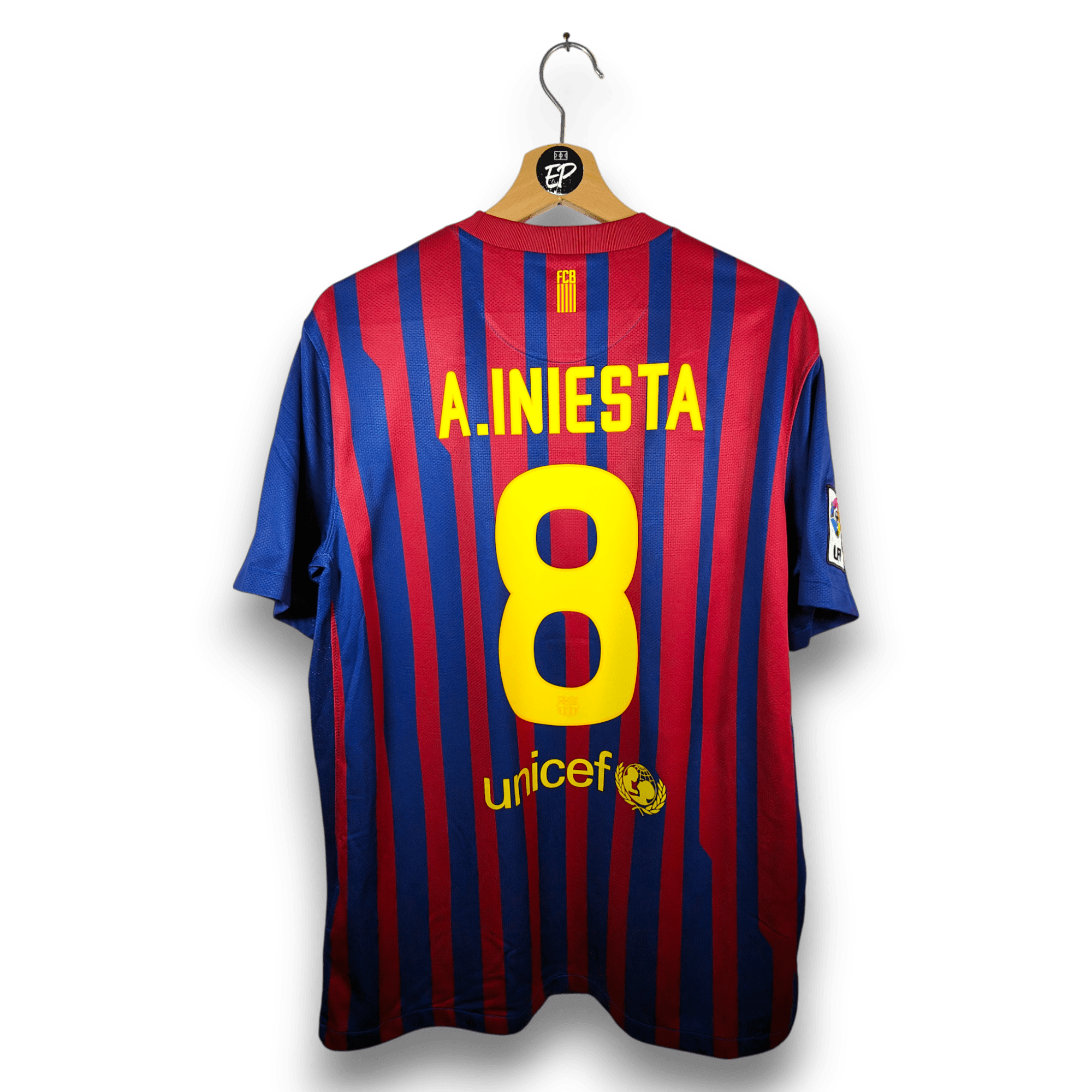 2011 - 12 FC Barcelona Home Shirt Iniesta 8 - 8.5/10 - (L) - Eternal Pitch
