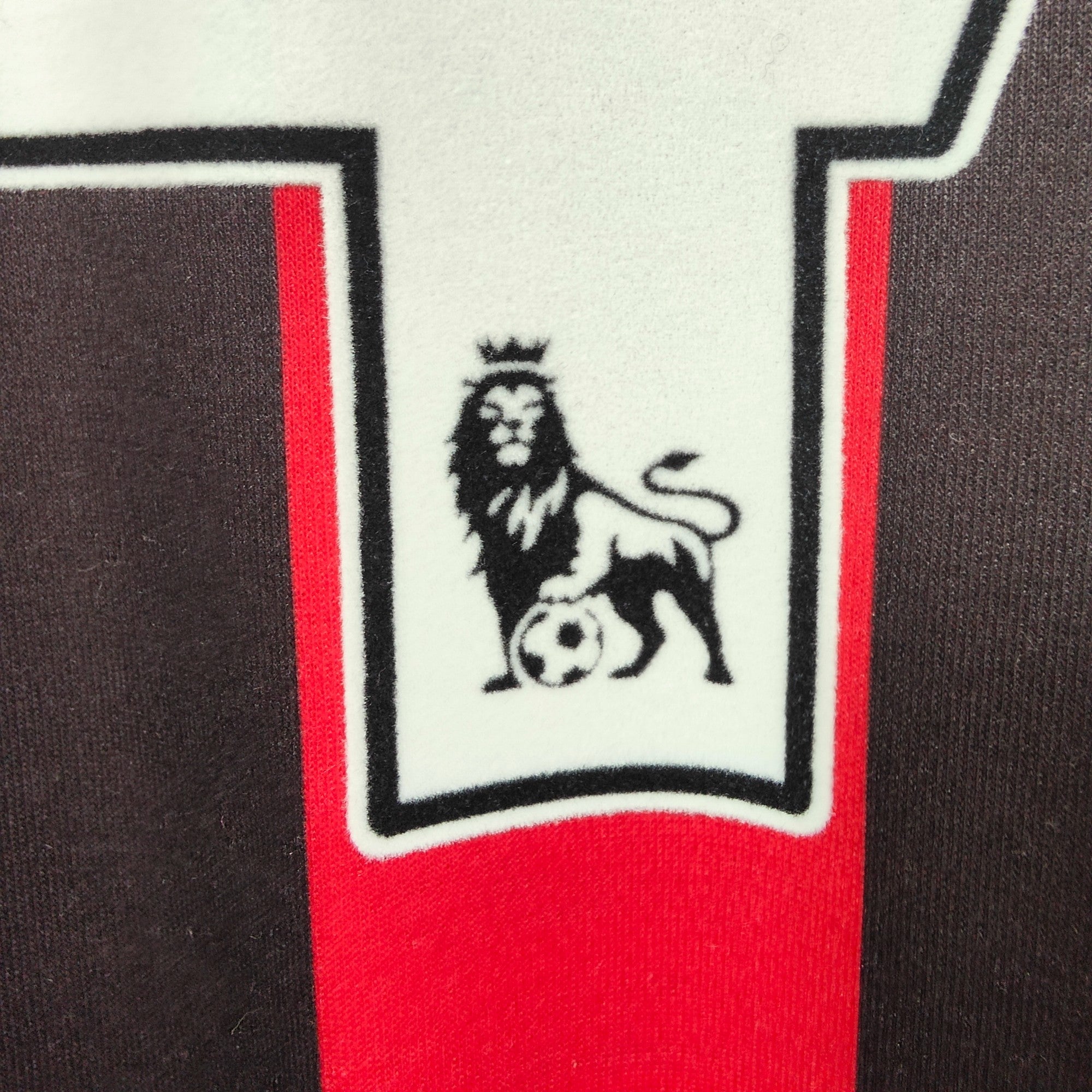 2011 - 12 Manchester City Away Shirt Toure Yaya 42 (L 42) - Eternal Pitch