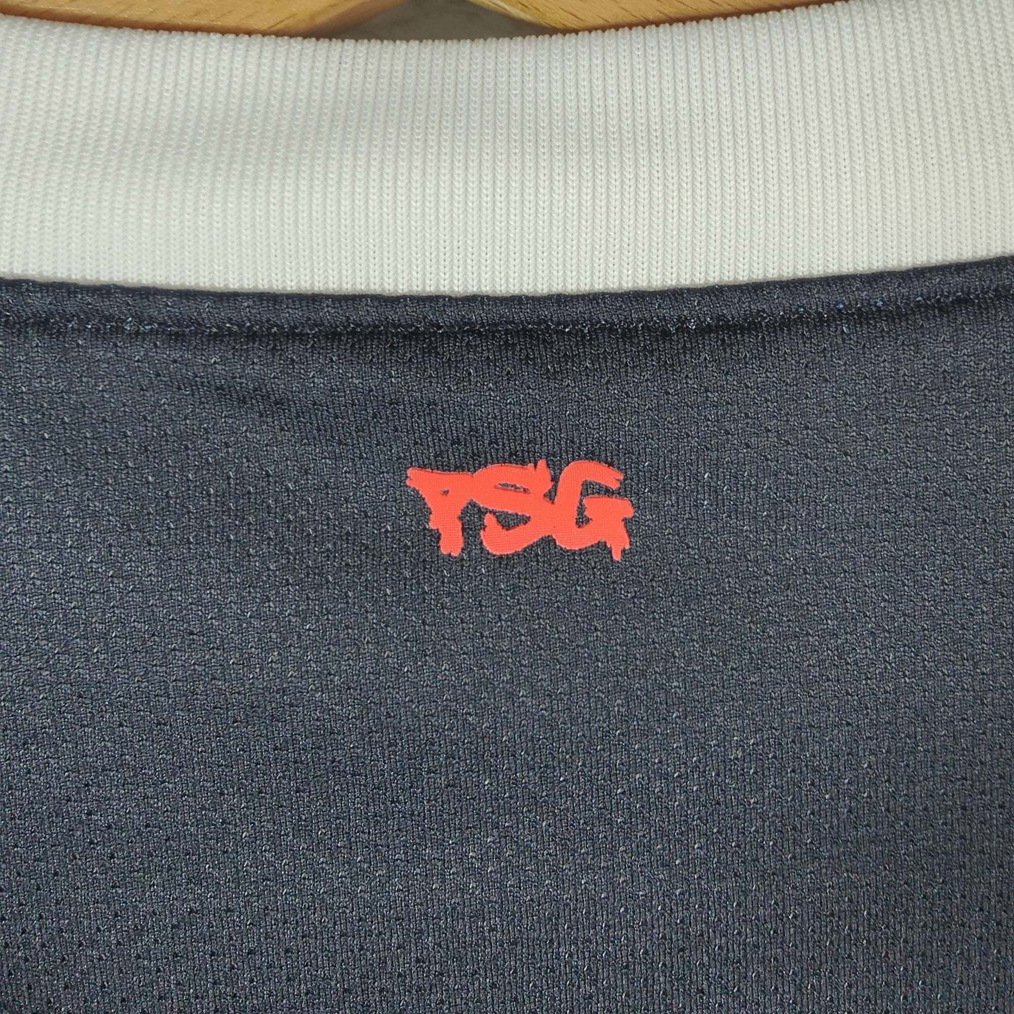 2011 - 12 PSG Home Shirt Pastore 27 - 9/10 - (M) - Eternal Pitch