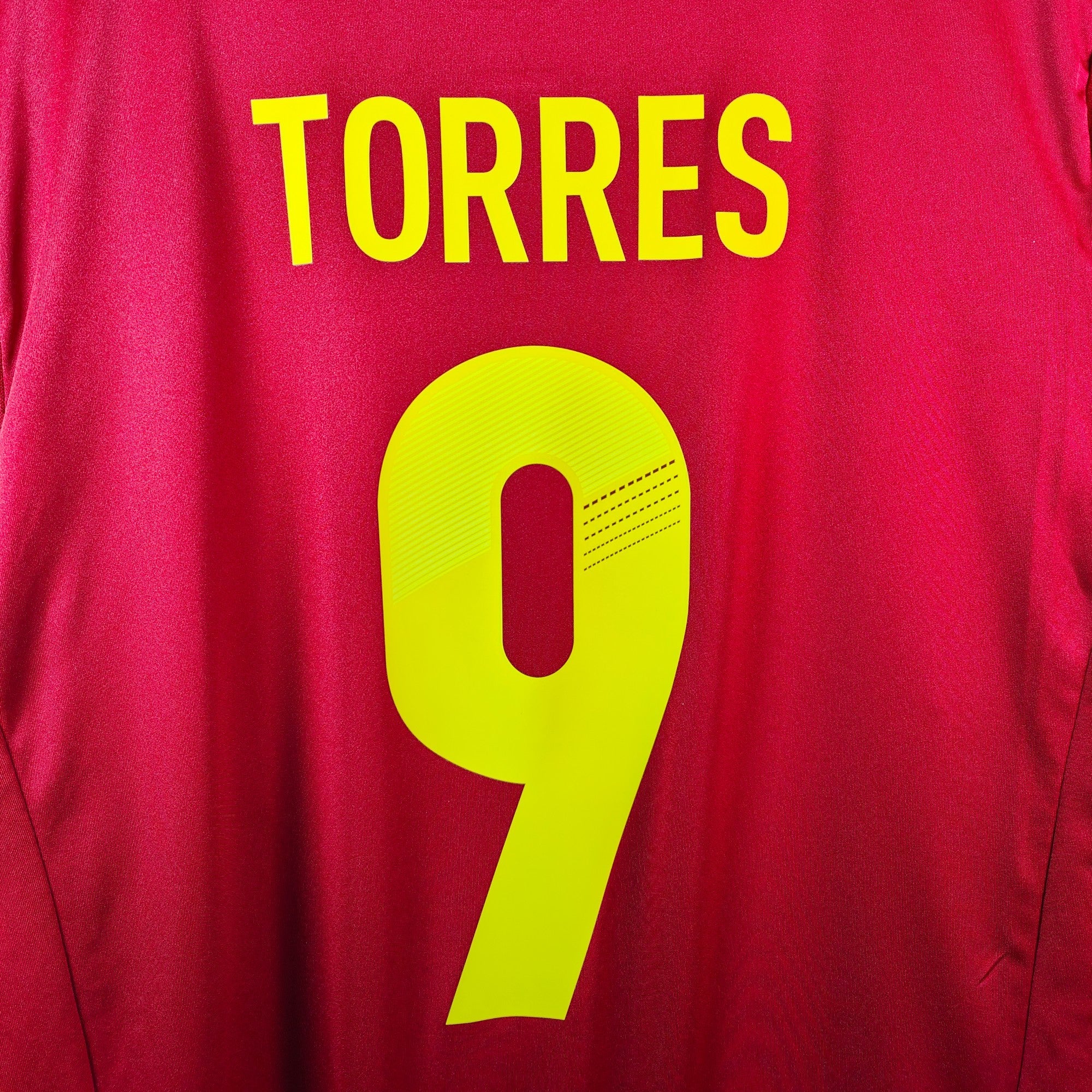 2011 - 12 Spain Home Shirt Torres 9 (L) - Eternal Pitch