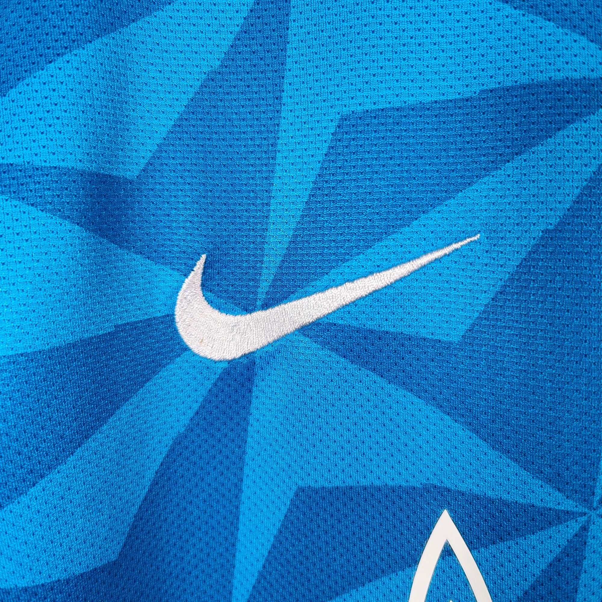 2011 - 12 Zenit St. Petersburg Home Shirt - 7/10 - (M) - Eternal Pitch