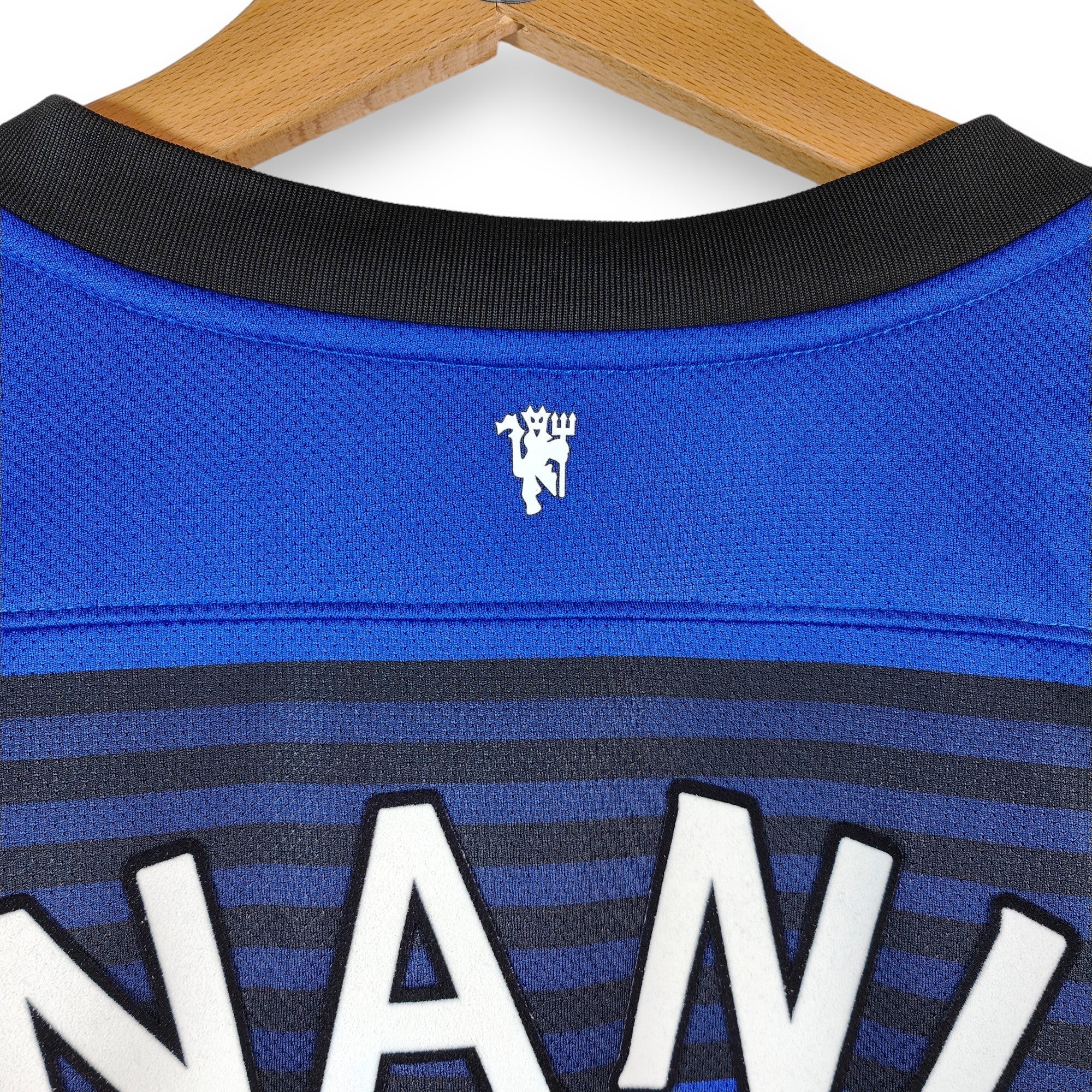 2011 - 13 Manchester United Away Shirt Nani 13 (XL) - Eternal Pitch