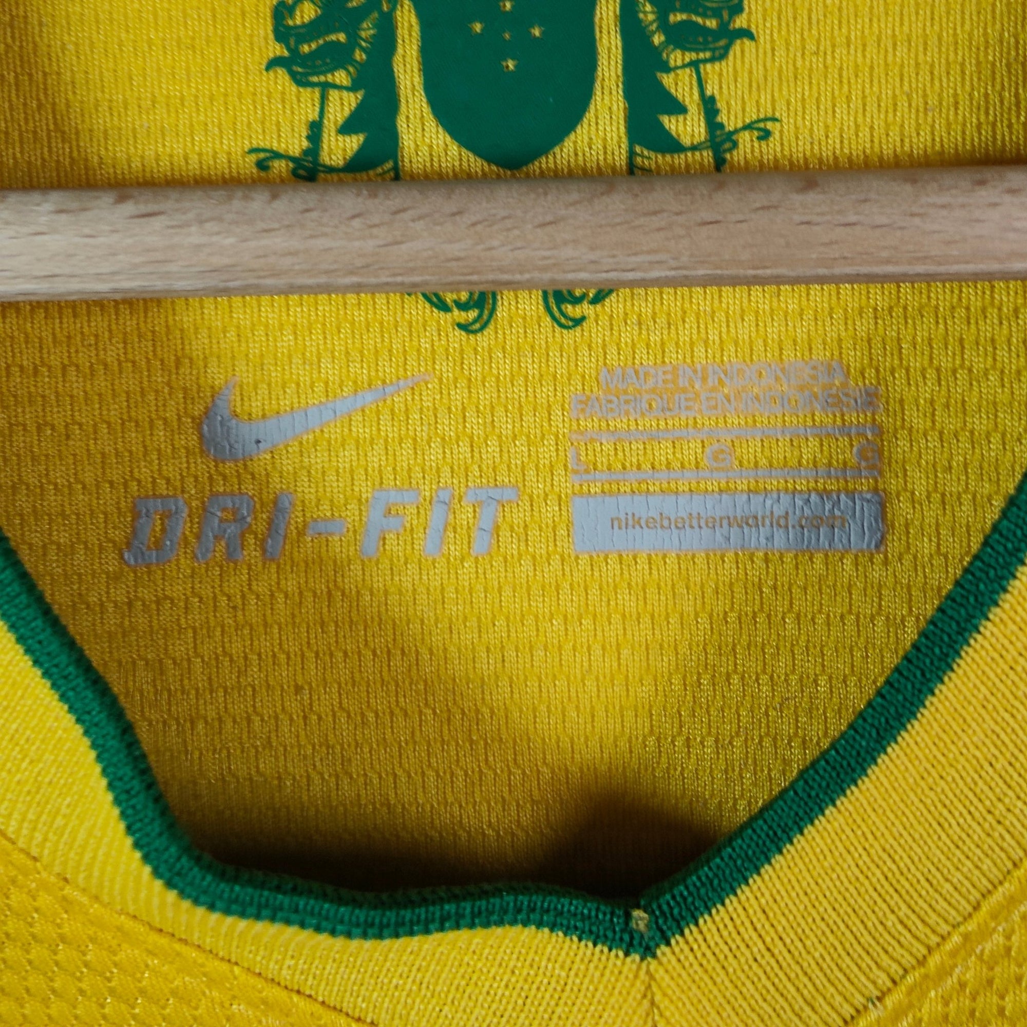 2012 - 13 Brazil Home Shirt - 7.5/10 - (L) - Eternal Pitch