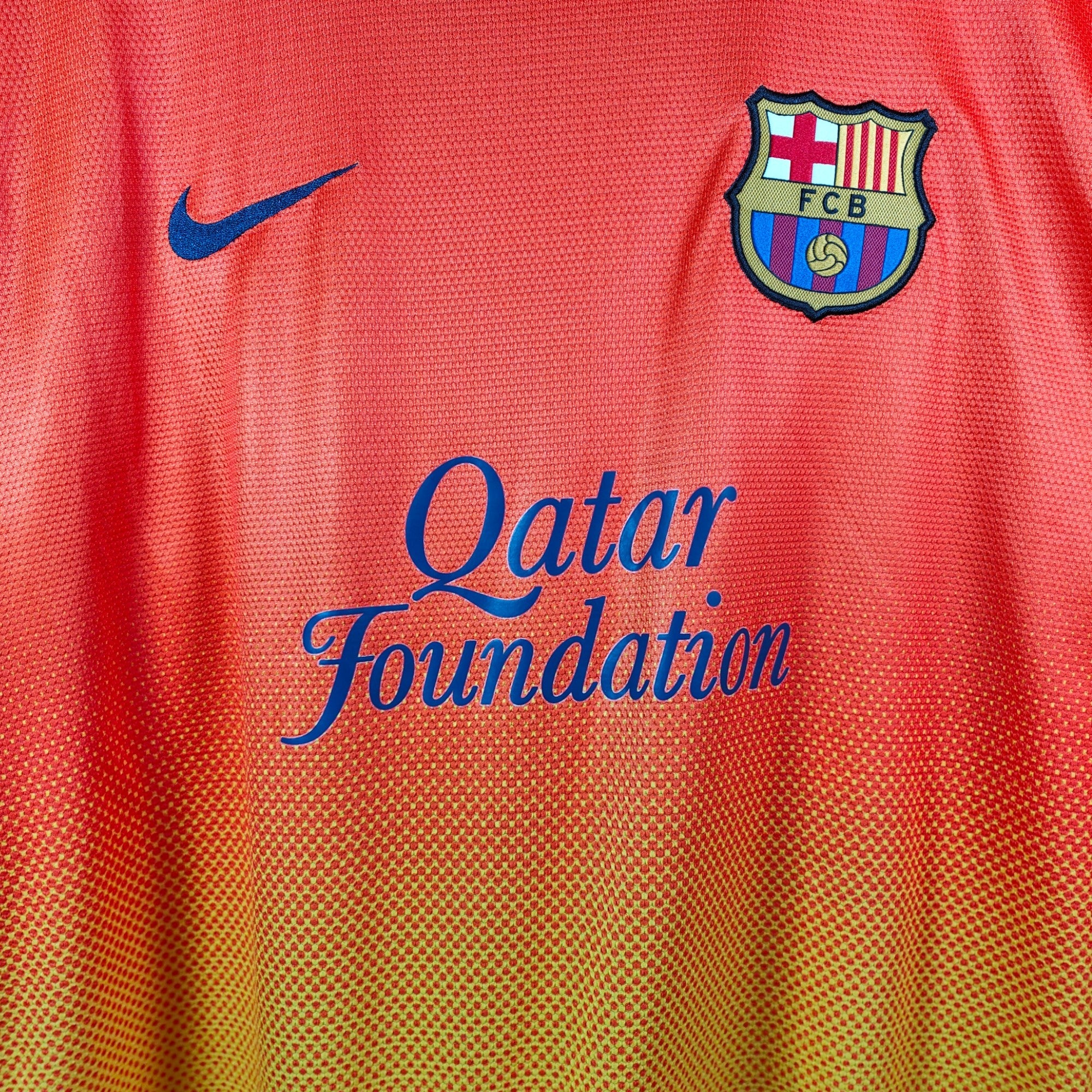 2012 - 13 FC Barcelona Away Shirt Messi 10 (L) - Eternal Pitch