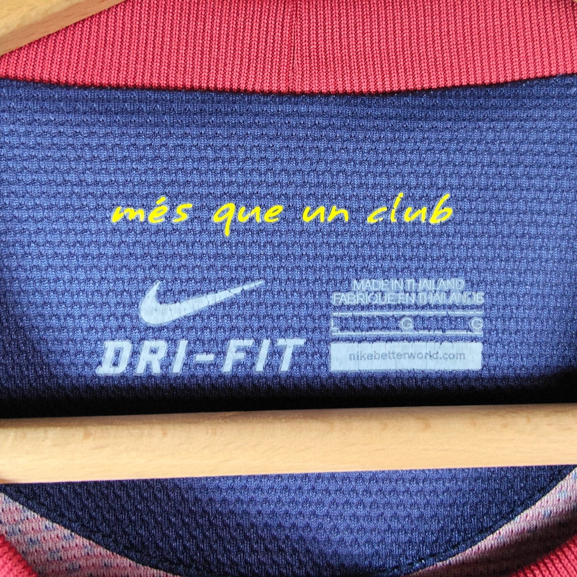 2012 - 13 FC Barcelona Home Shirt Xavi 6 - 9/10 - (L) - Eternal Pitch