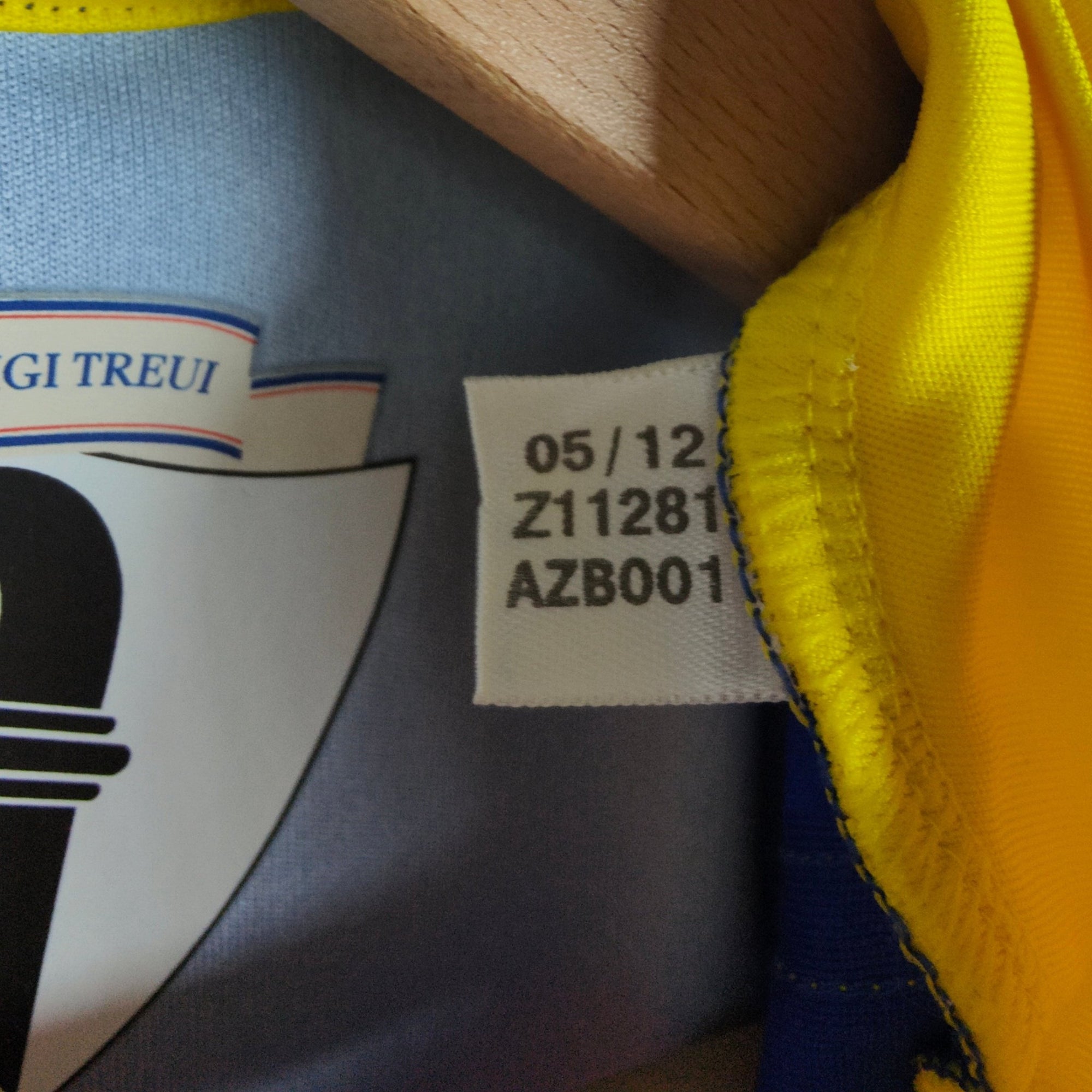 2012 - 13 FC Basel Home Shirt Salah 22 (M) - Eternal Pitch