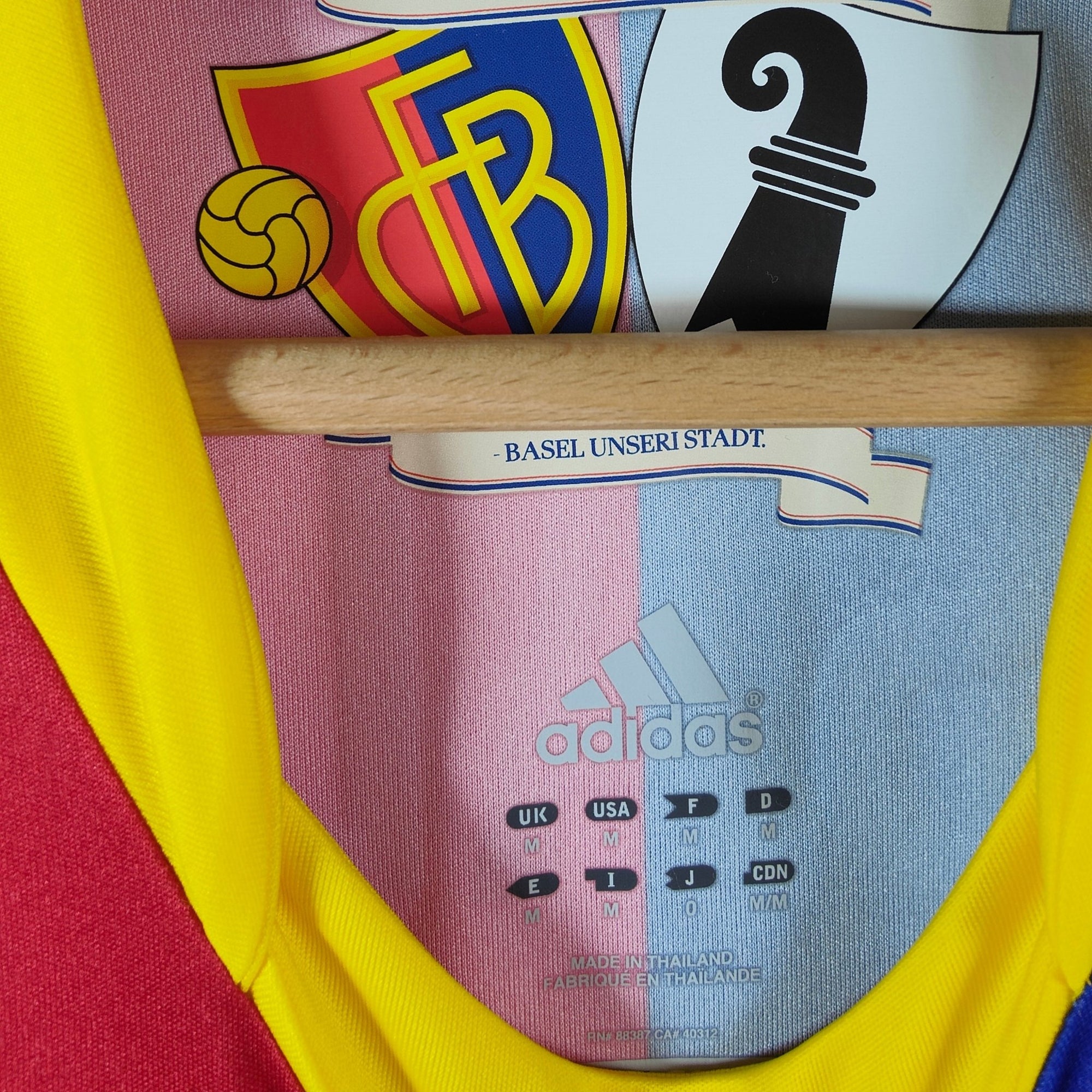 2012 - 13 FC Basel Home Shirt Salah 22 (M) - Eternal Pitch