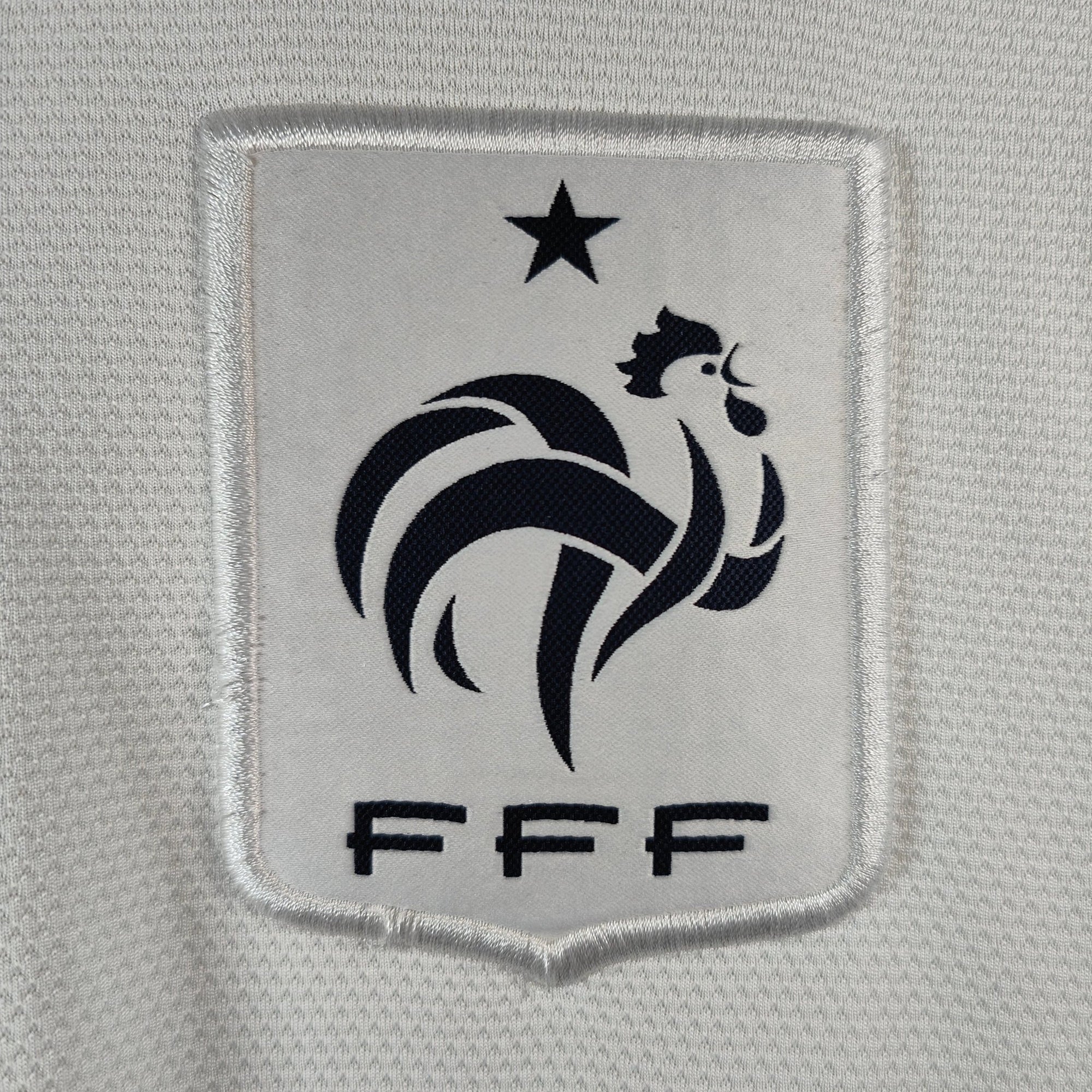 2012 - 13 France Away Shirt (L) - Eternal Pitch