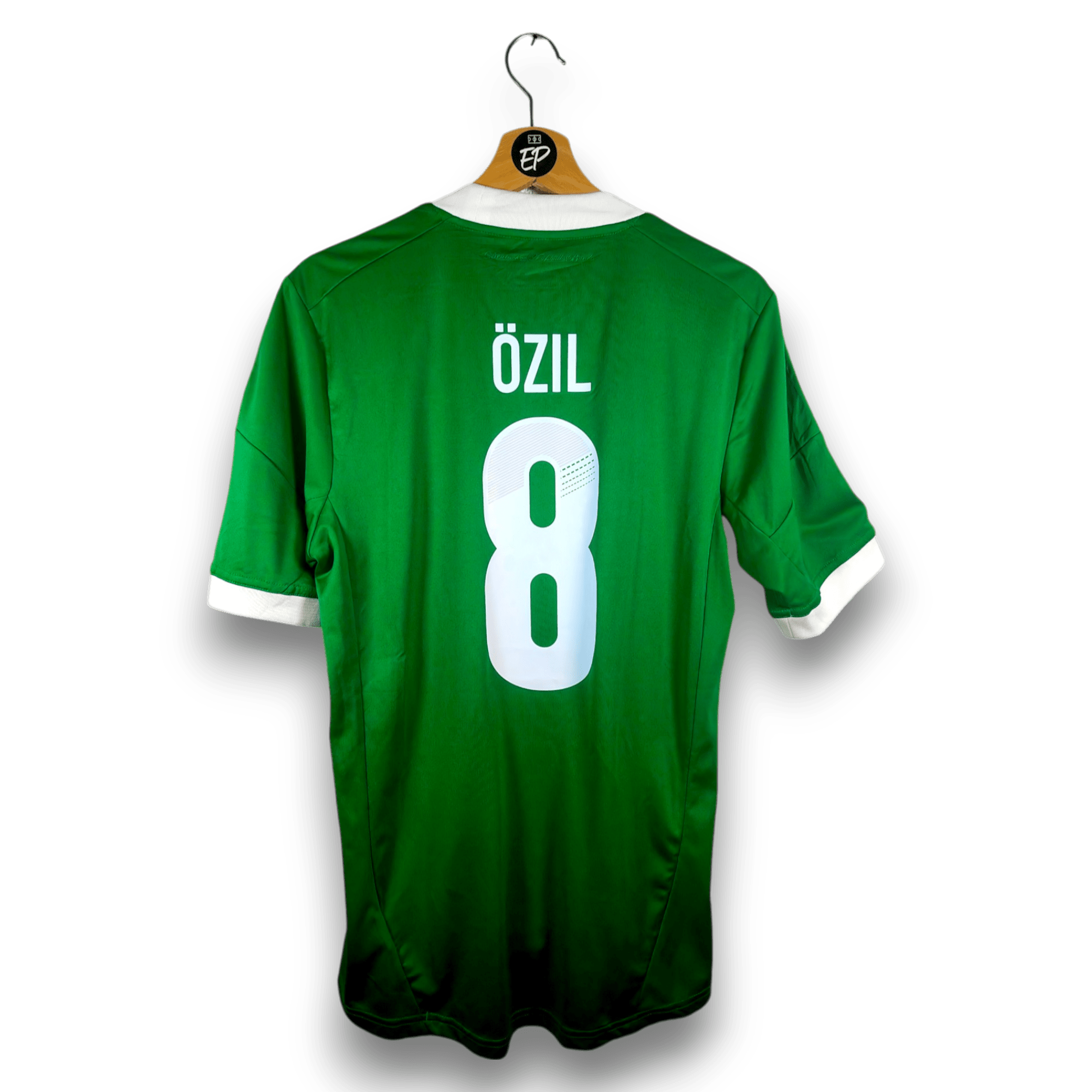 2012 - 13 Germany Away Shirt Özil 8 - 9/10 - (S) - Eternal Pitch