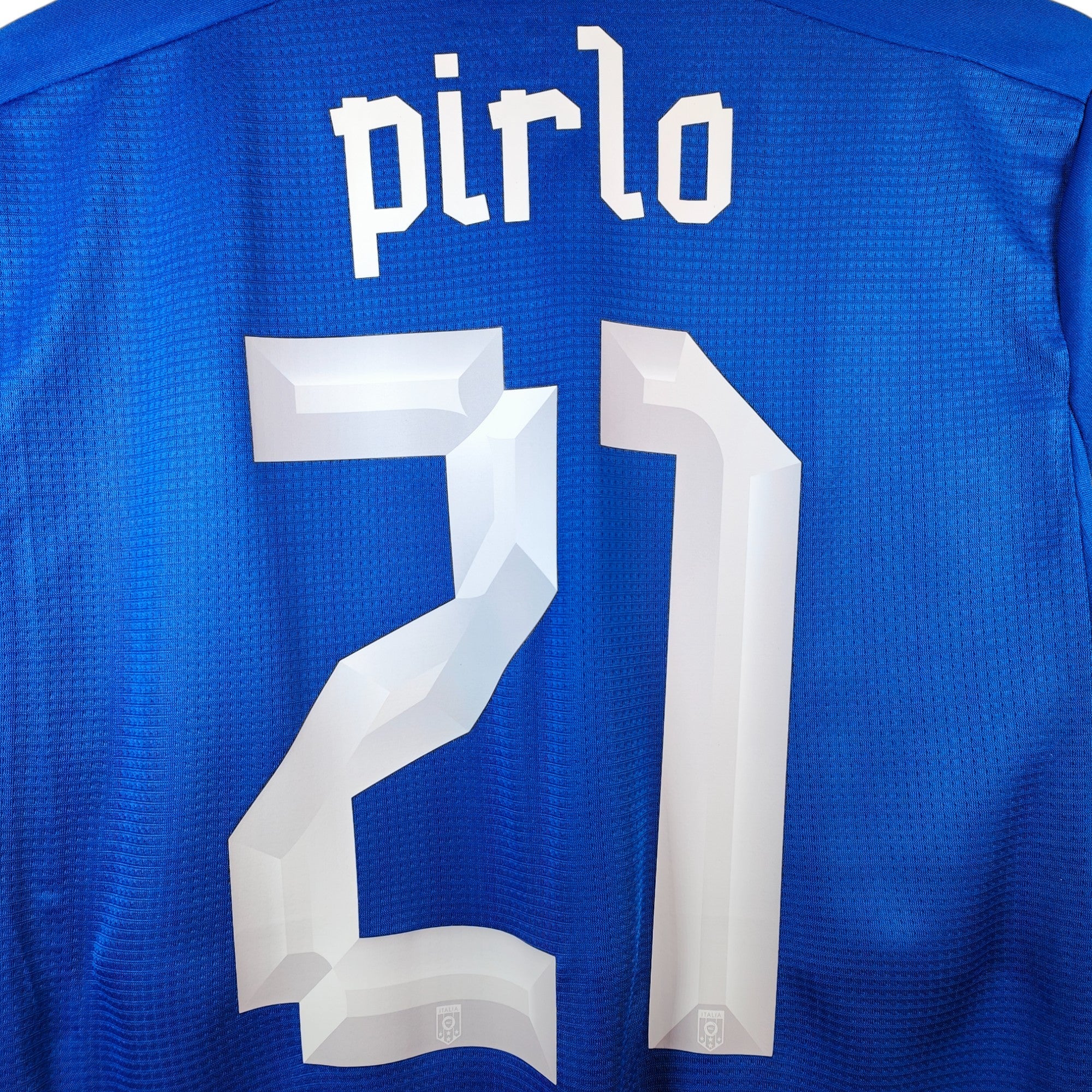 2012 - 13 Italy Home Shirt Pirlo 21 (M) - Eternal Pitch