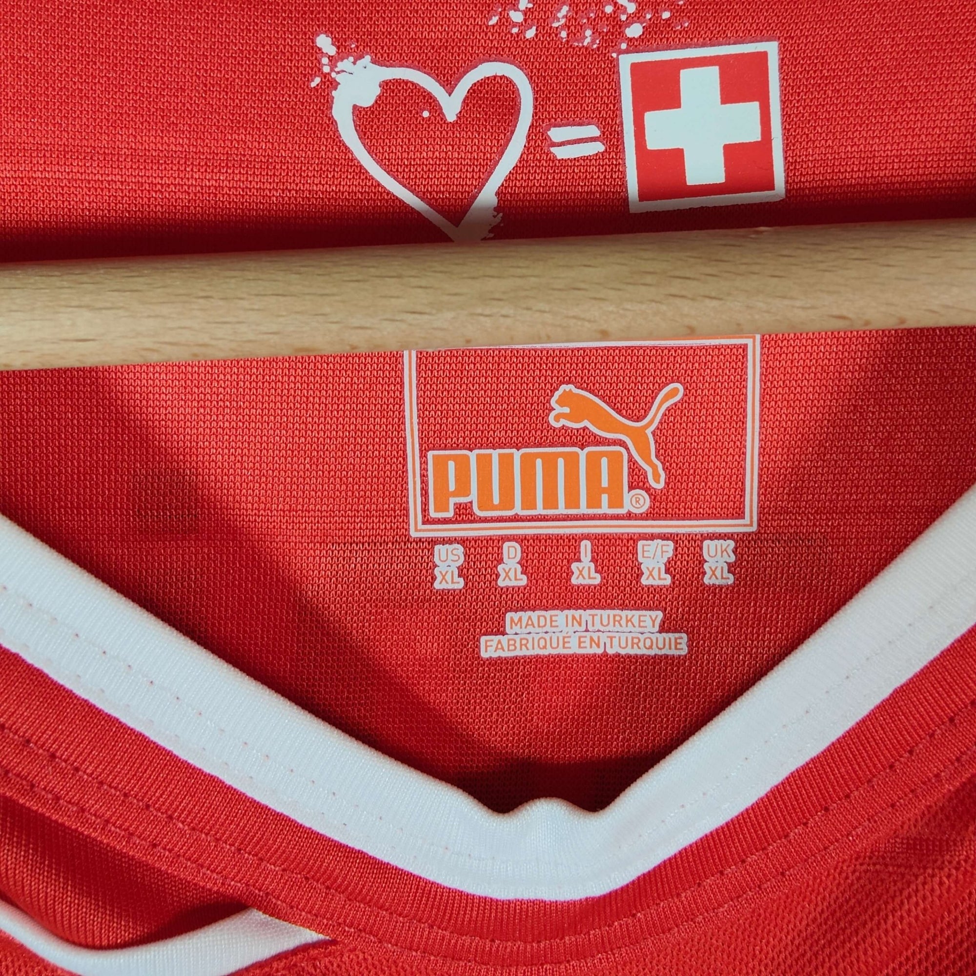 2012 - 13 Switzerland Home Shirt Shaqiri 23 - 9.5/10 - (XL) - Eternal Pitch