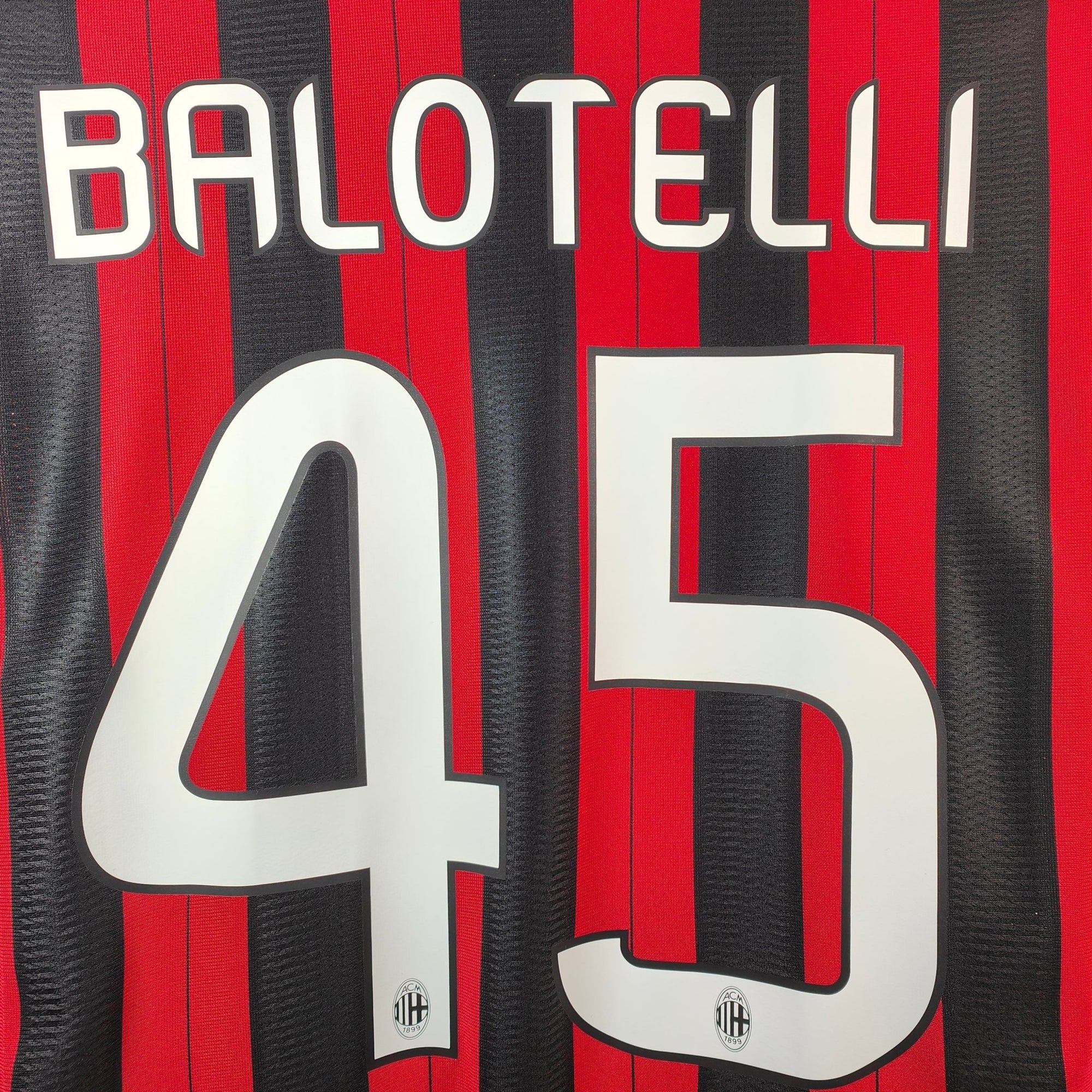 2013 - 14 AC Milan Home Shirt Balotelli 45 - 6/10 - (M) - Eternal Pitch