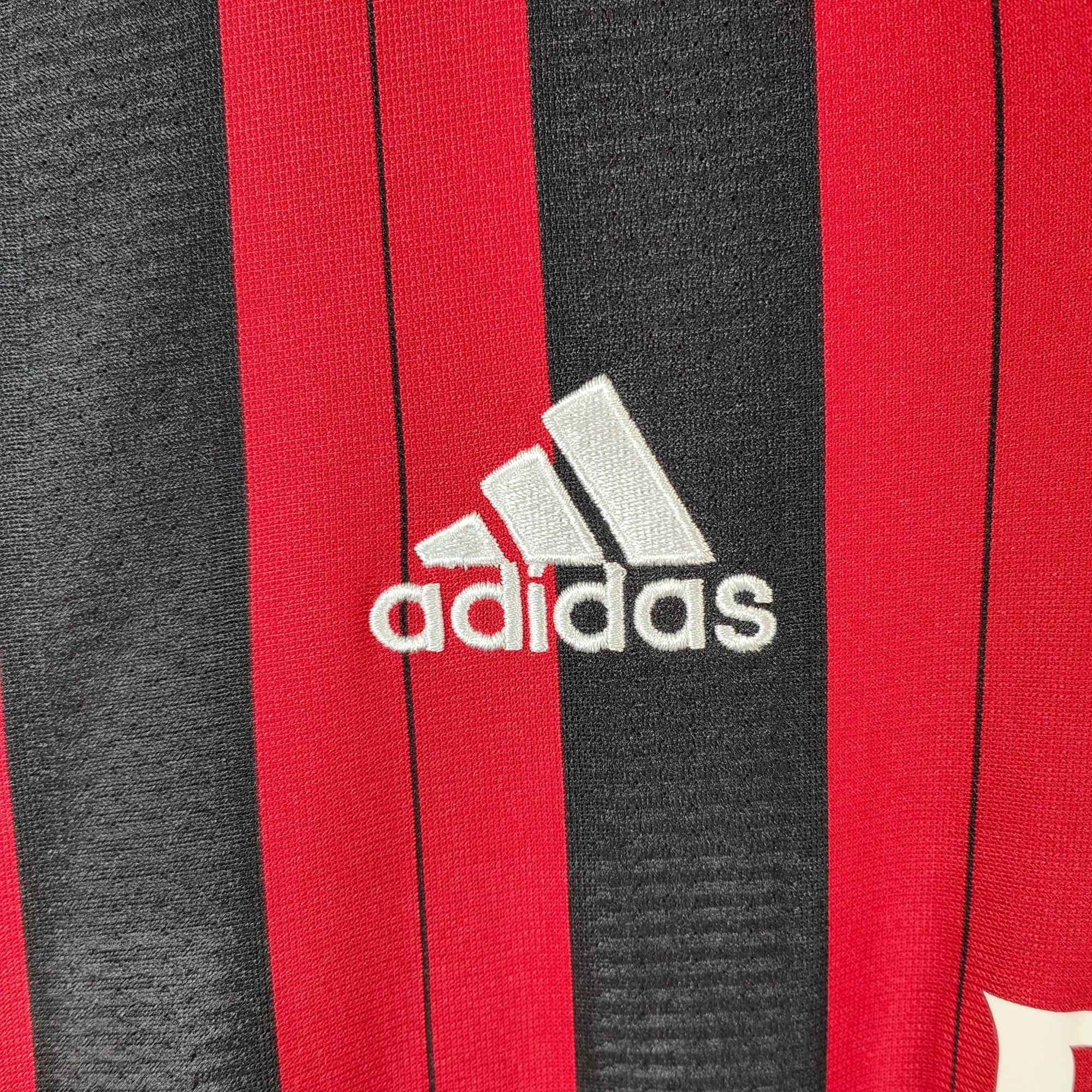 2013 - 14 AC Milan Home Shirt Balotelli 45 - 8.5/10 - (M) - Eternal Pitch