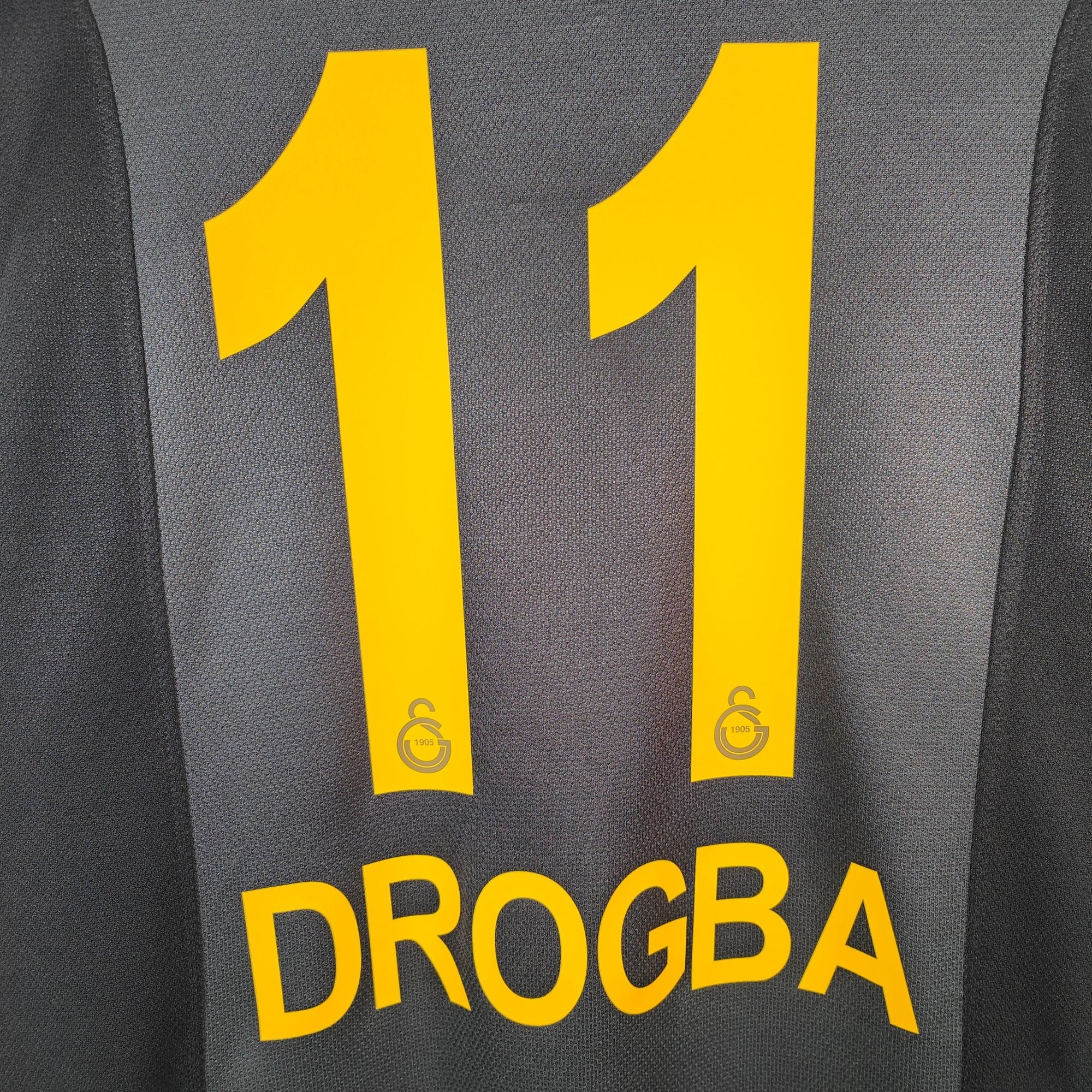 2013 - 14 Galatasaray Away Shirt Drogba 11 - 9.5/10 - (M) - Eternal Pitch