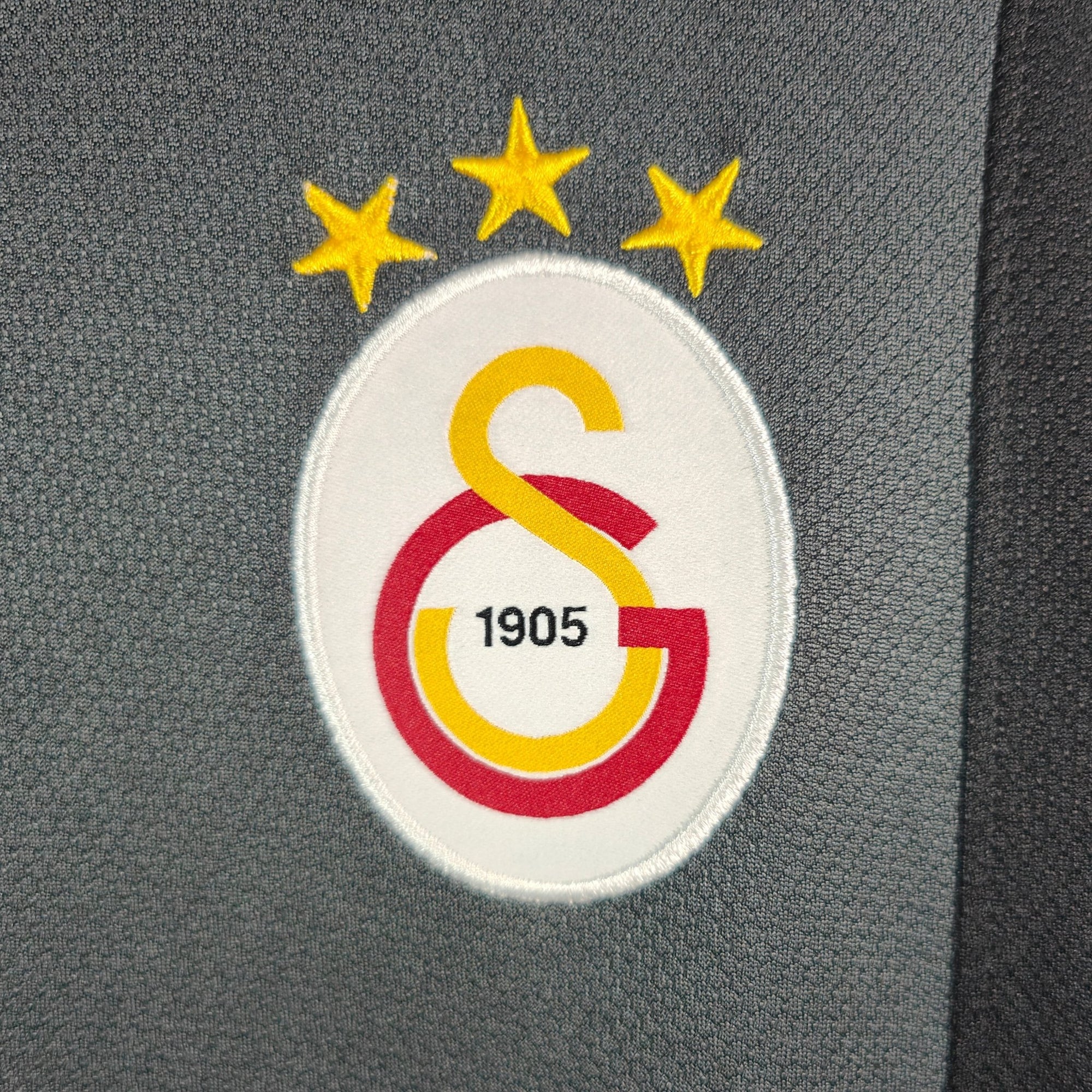 2013 - 14 Galatasaray Away Shirt Drogba 11 - 9.5/10 - (M) - Eternal Pitch