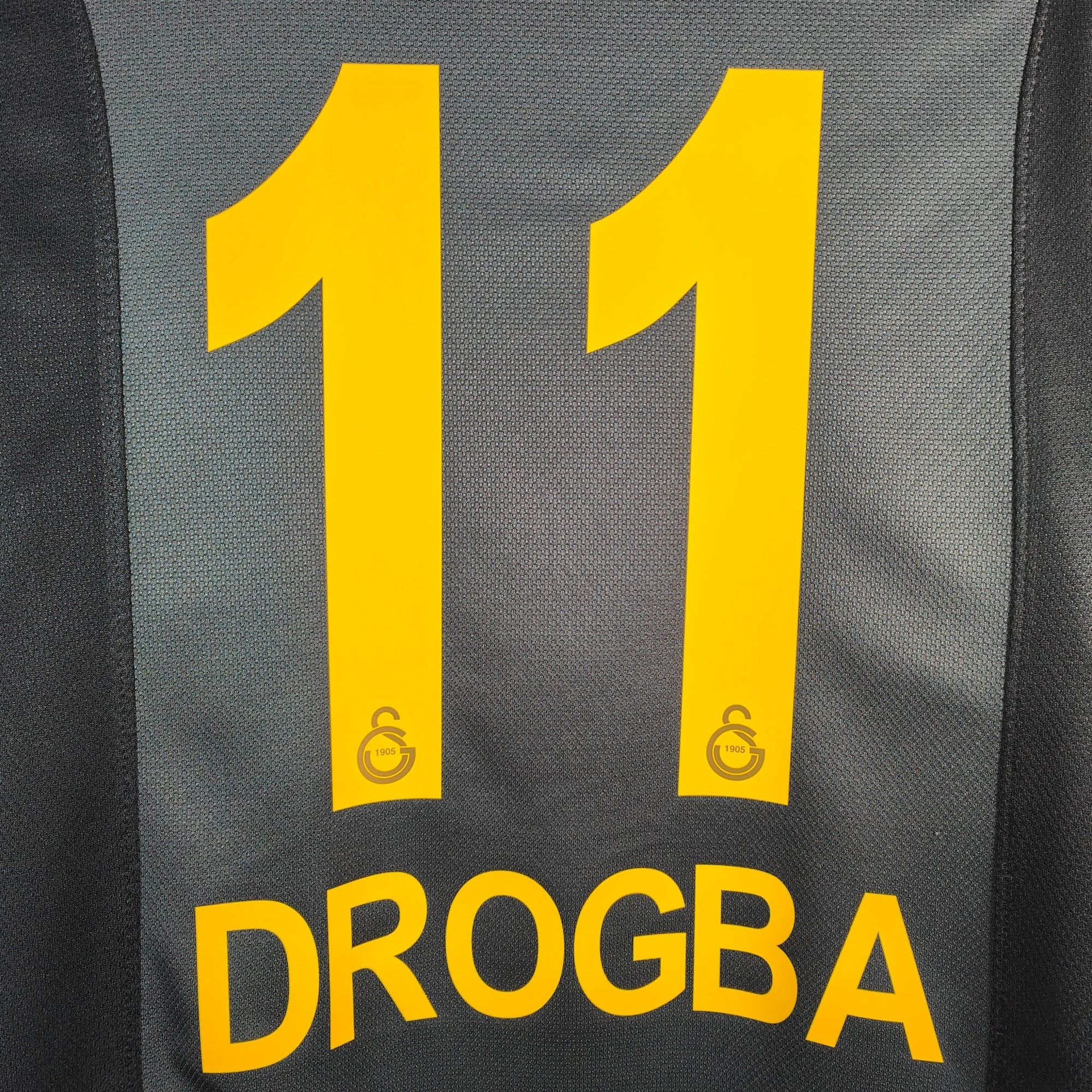 2013 - 14 Galatasaray Away Shirt Drogba 11 - 9.5/10 - (S) - Eternal Pitch