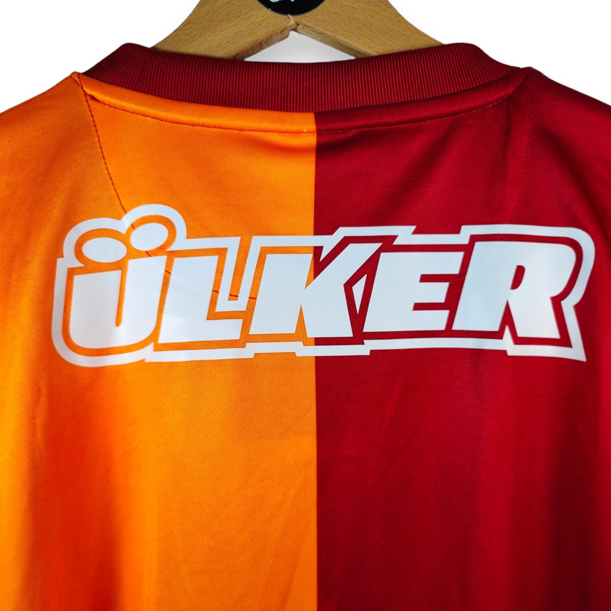 2013 - 14 Galatasaray Home Shirt - BNWT - (L) - Eternal Pitch