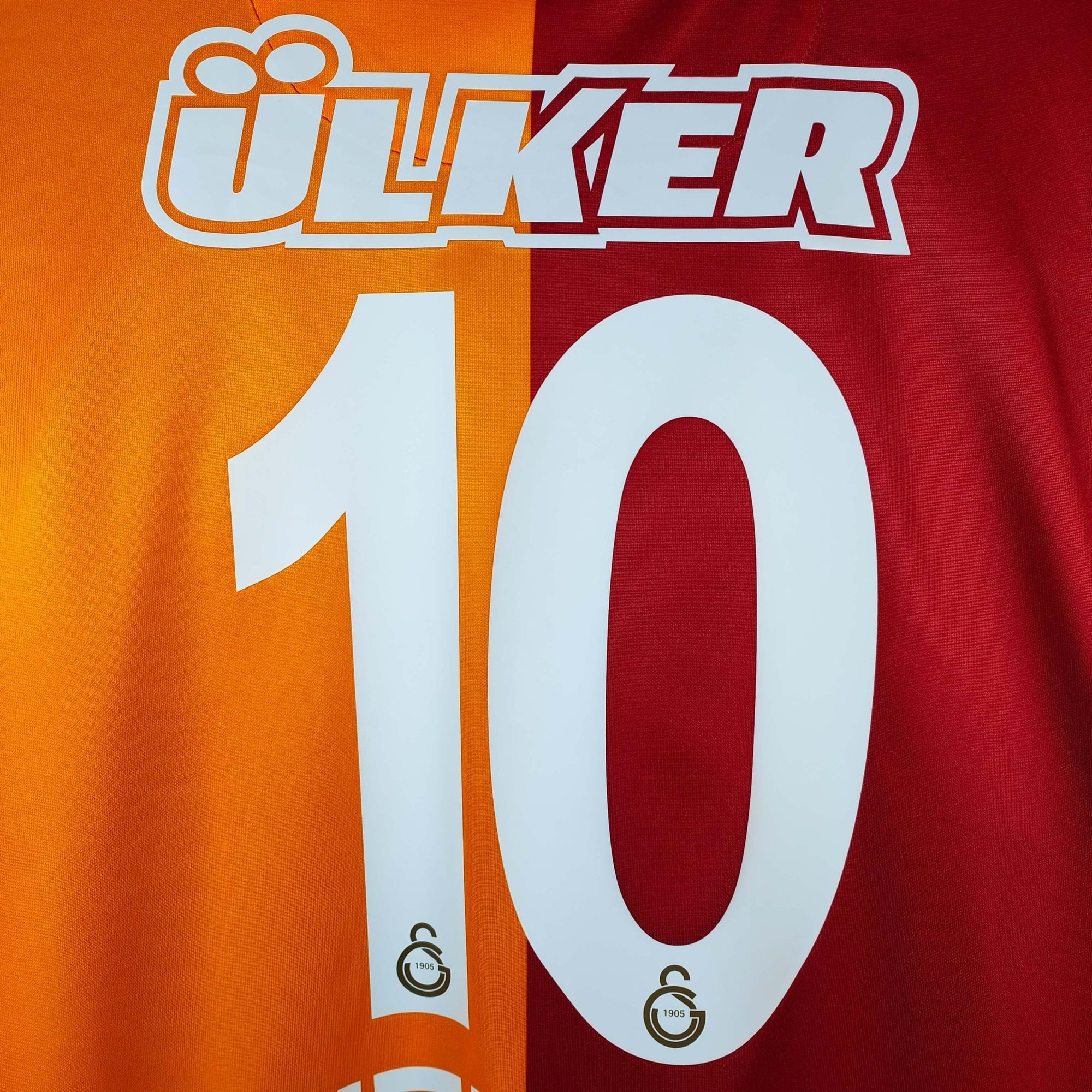 2013 - 14 Galatasaray Home Shirt Sneijder 10 - 9.5/10 - (L) - Eternal Pitch