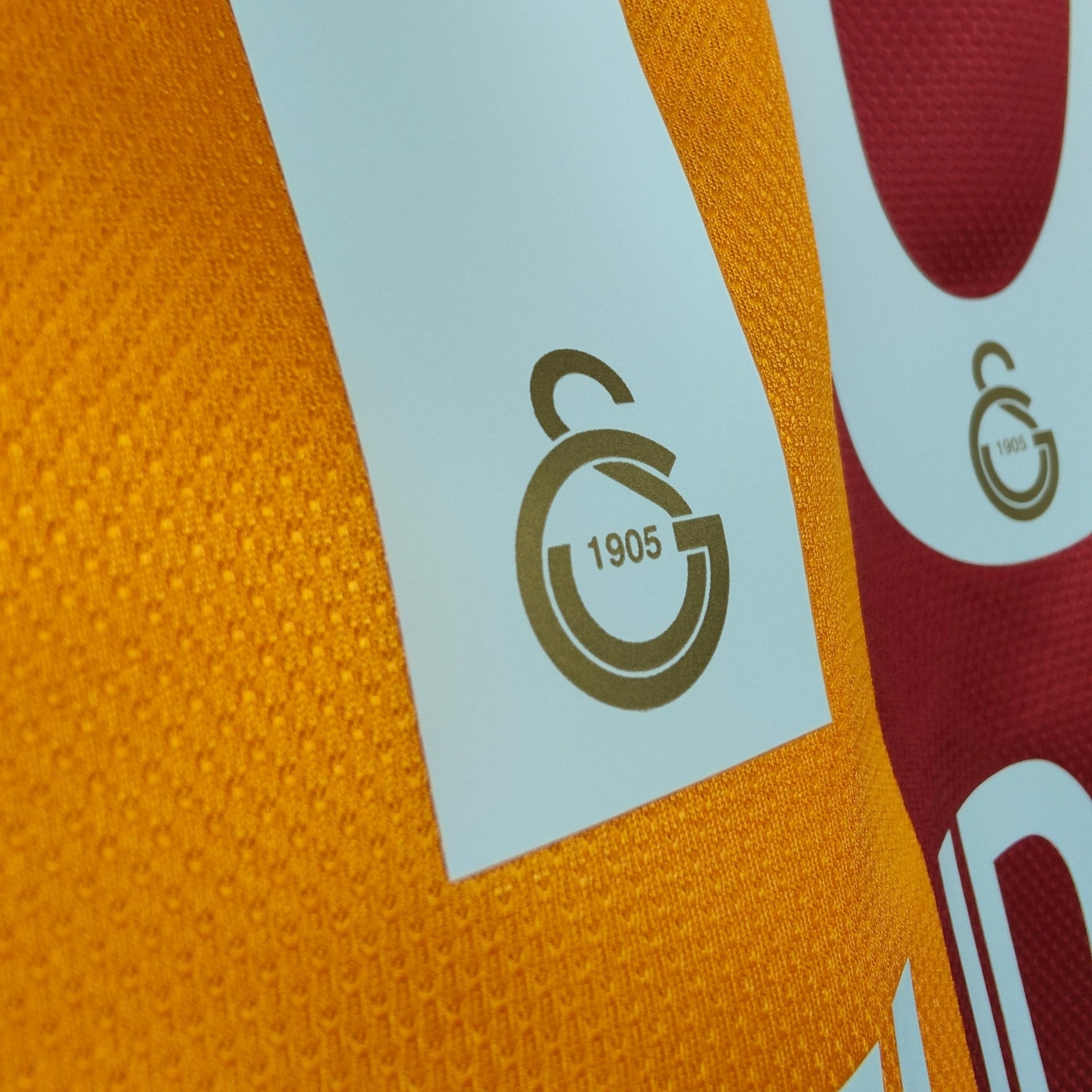 2013 - 14 Galatasaray Home Shirt Sneijder 10 - 9.5/10 - (M) - Eternal Pitch