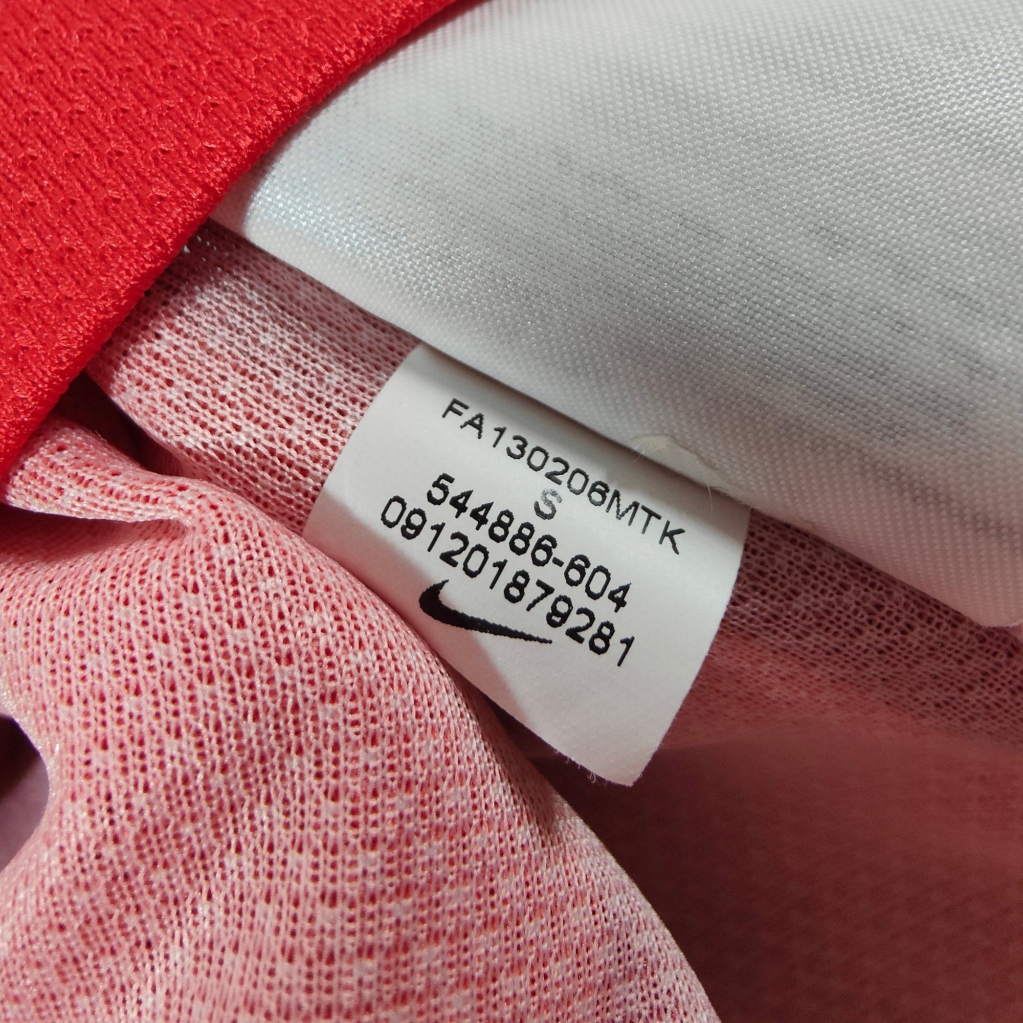 2013 - 14 Galatasaray Third Shirt Drogba 11 - 9.5/10 - (S) - Eternal Pitch