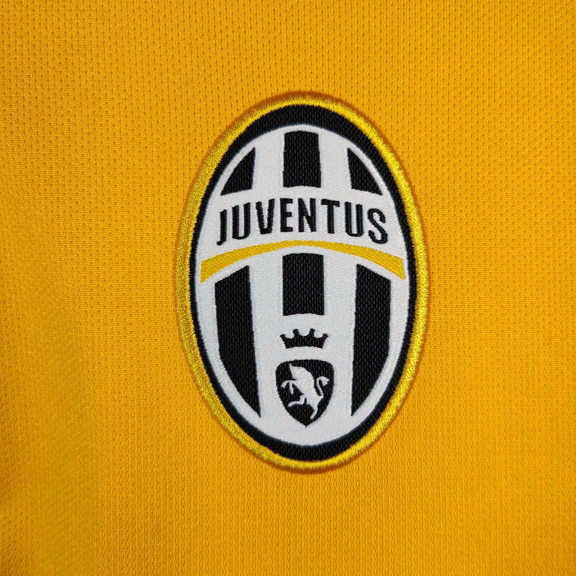 2013 - 14 Juventus Away Shirt Pogba 6 - 7/10 - (L) - Eternal Pitch