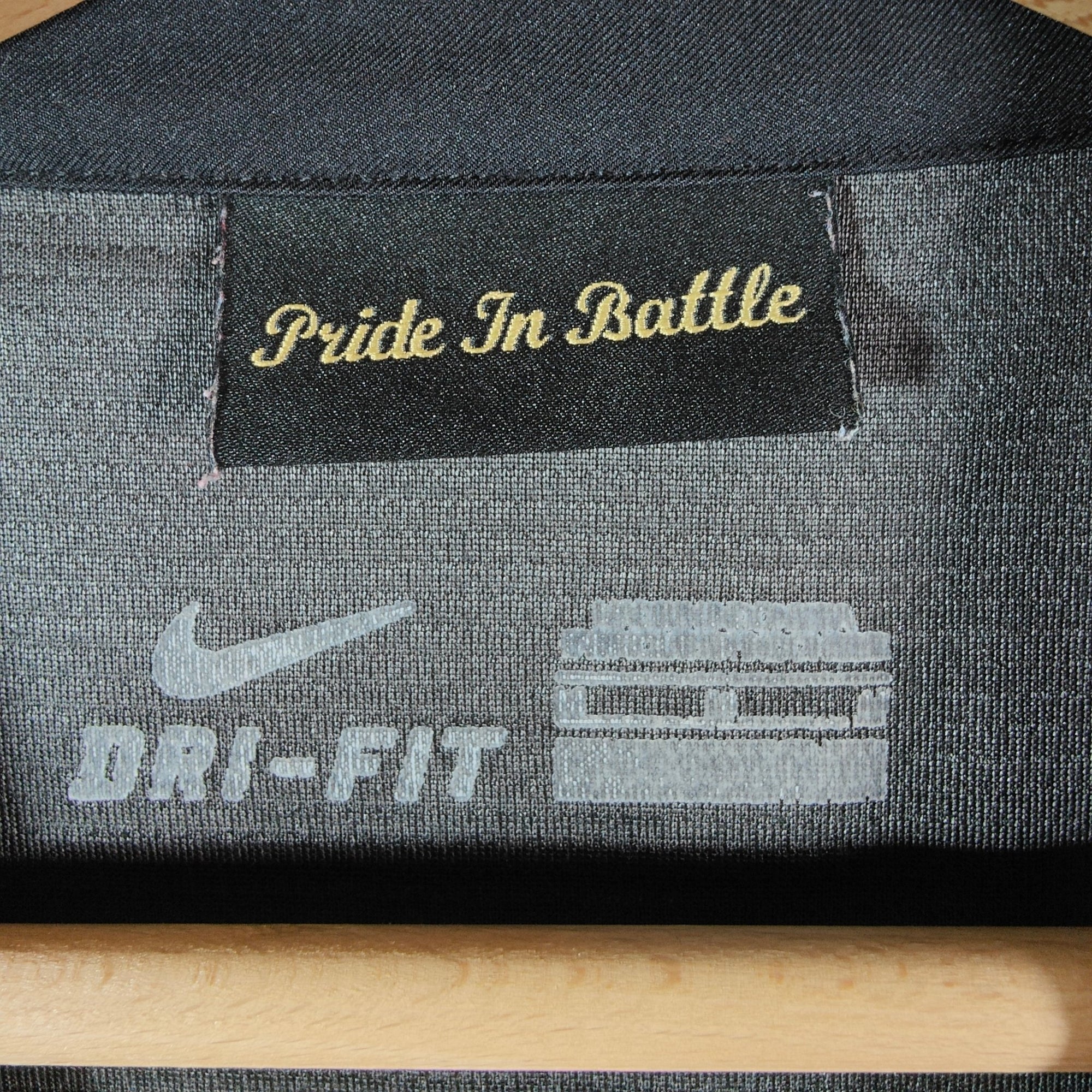 2013 - 14 Manchester City Away Shirt - 9.5/10 - (M) - Eternal Pitch