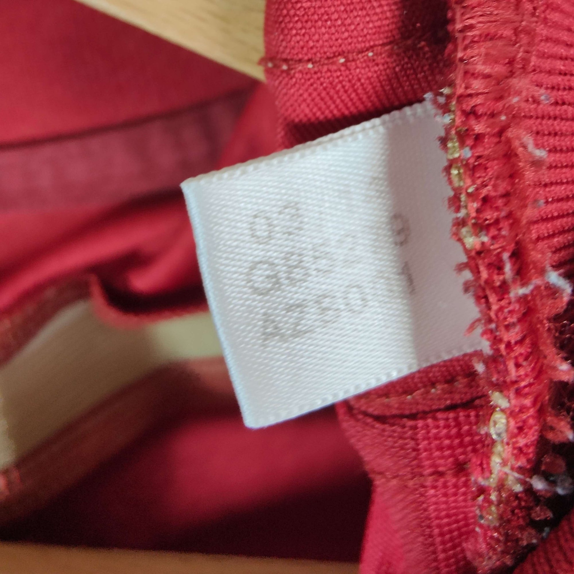 2013 - 15 Spain Home Shirt Iniesta 6 - 8/10 - (XL) - Eternal Pitch